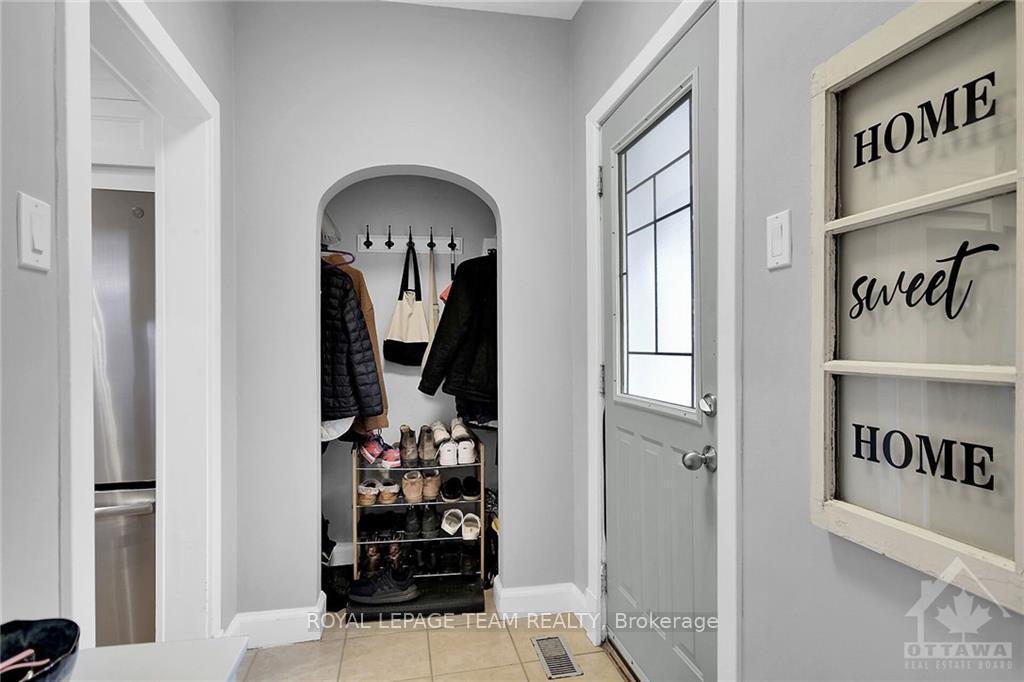 Photo 3 of 585 Richmond Road, Ottawa, Woodroffe — HOMEH