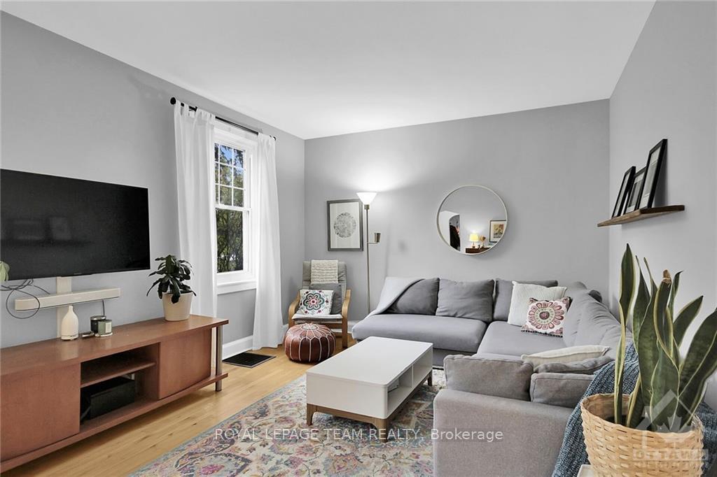 Photo 11 of 585 Richmond Road, Ottawa, Woodroffe — HOMEH