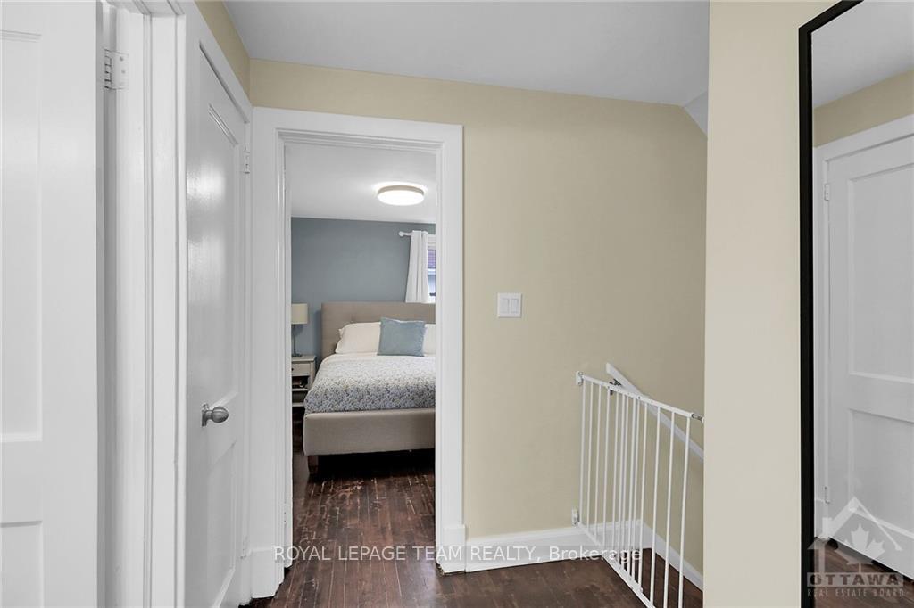 Photo 21 of 585 Richmond Road, Ottawa, Woodroffe — HOMEH
