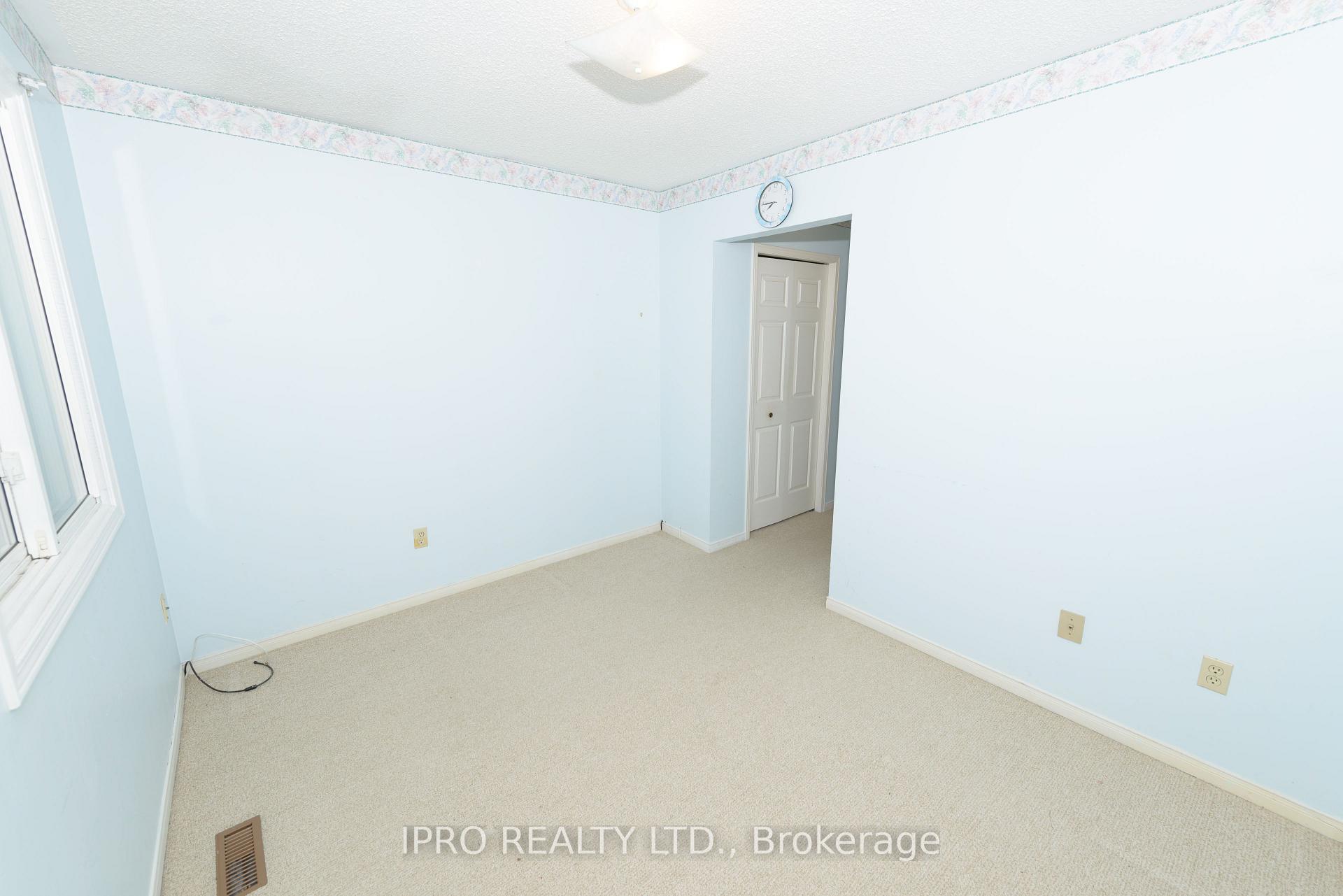 Photo 11 of Unit 28, 38 Elora Drive, Hamilton, Fessenden — HOMEH