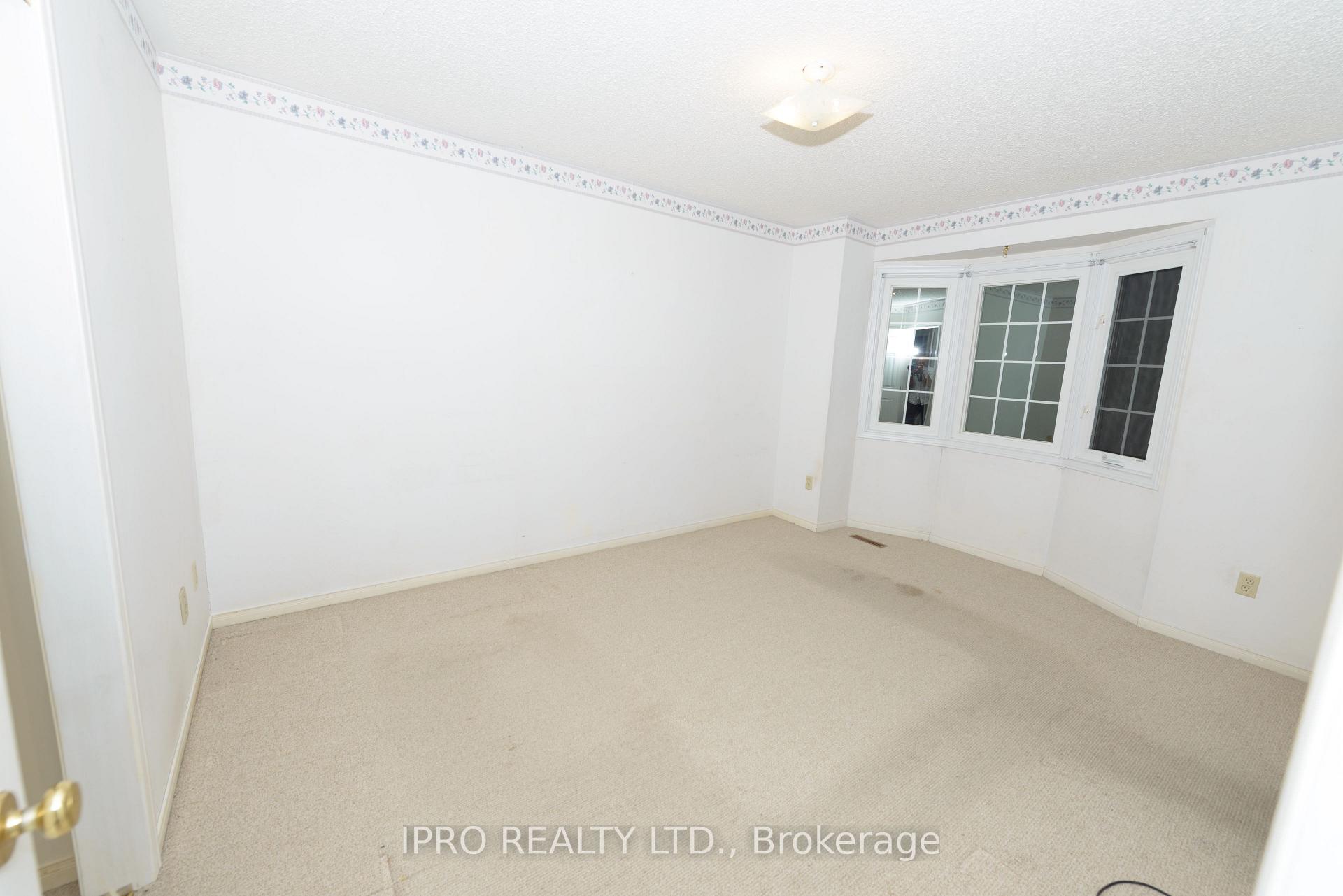 Photo 13 of Unit 28, 38 Elora Drive, Hamilton, Fessenden — HOMEH