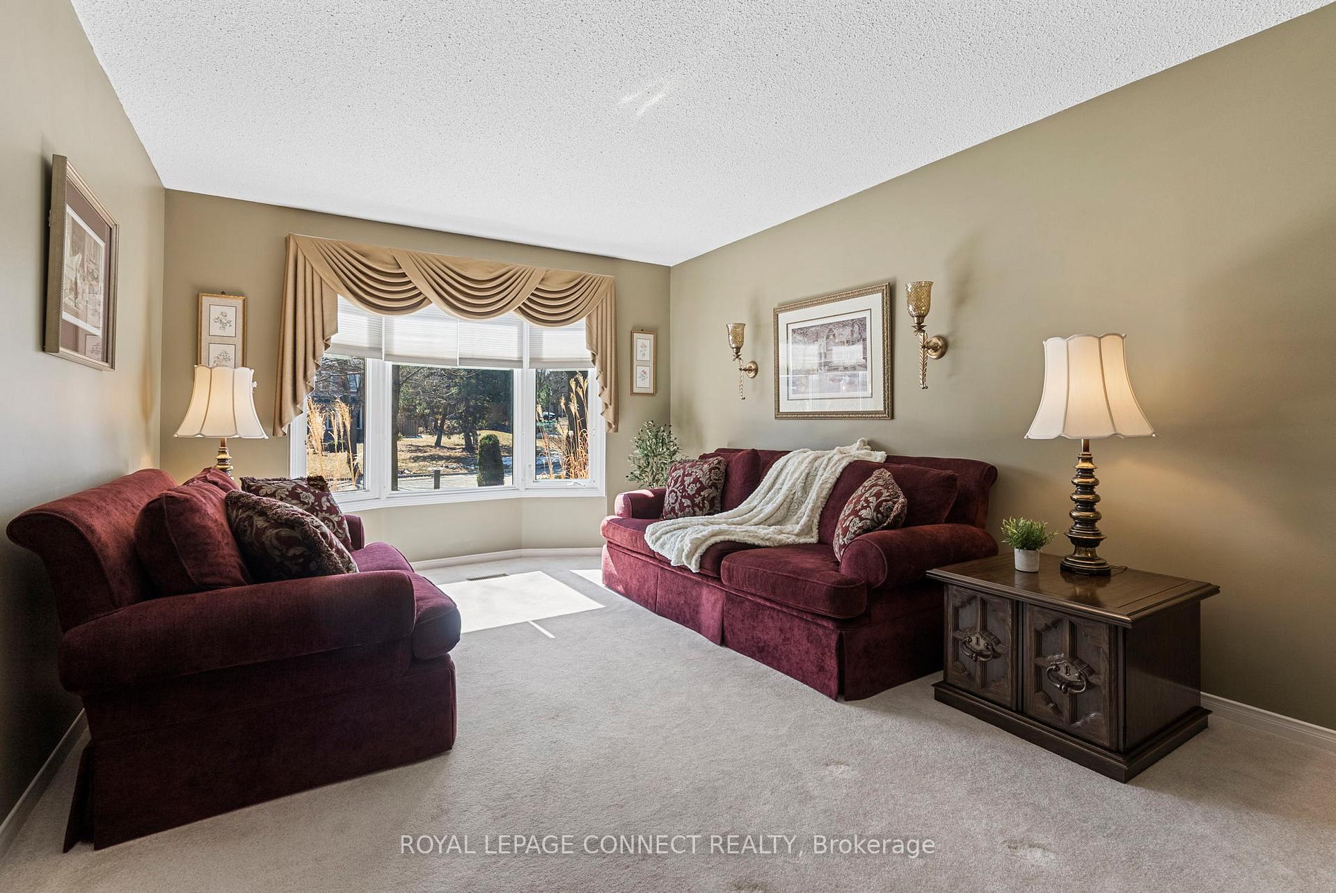 Photo 6 of 2 Milgate Place, Aurora, Aurora Highlands — HOMEH