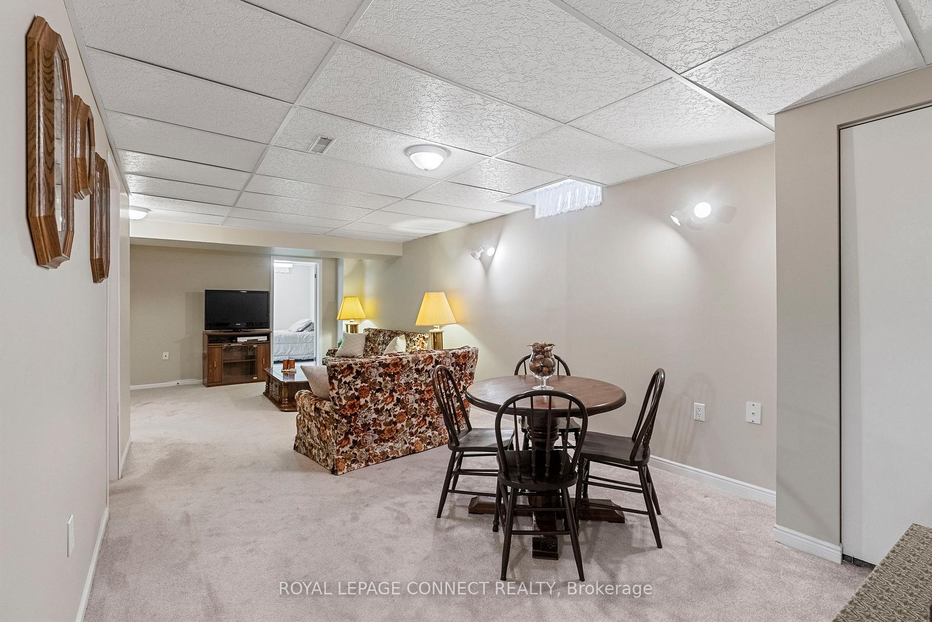 Photo 34 of 2 Milgate Place, Aurora, Aurora Highlands — HOMEH