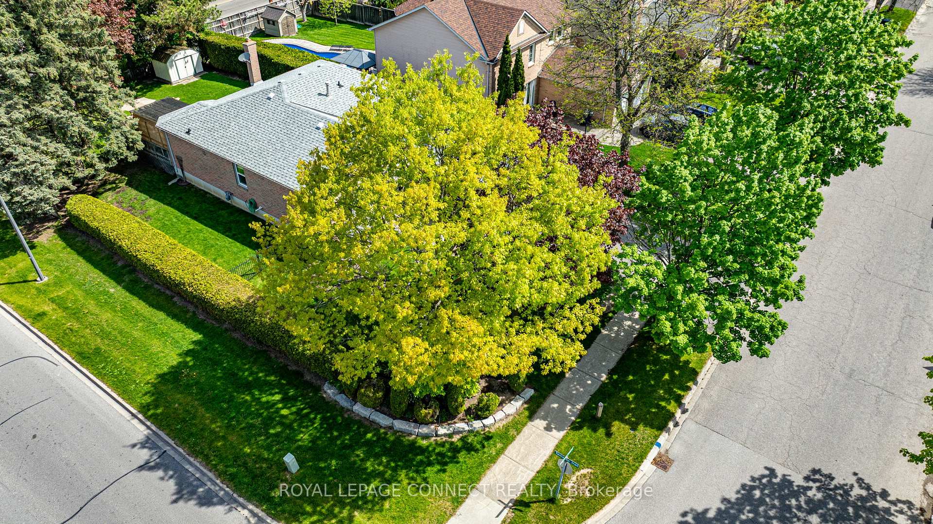 Photo 43 of 2 Milgate Place, Aurora, Aurora Highlands — HOMEH