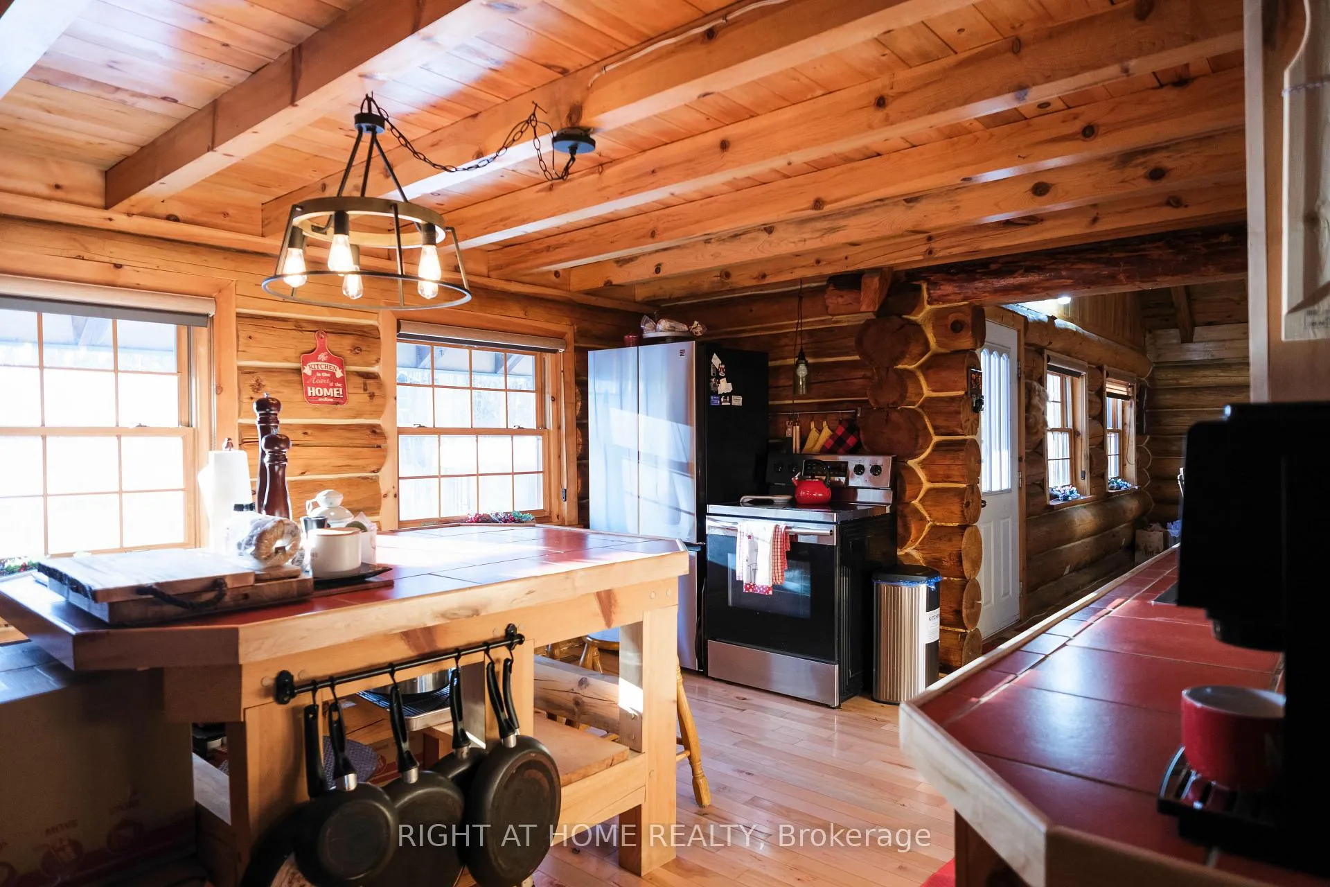 Photo 9 of 72 Viewmount Drive, Greater Madawaska — HOMEH