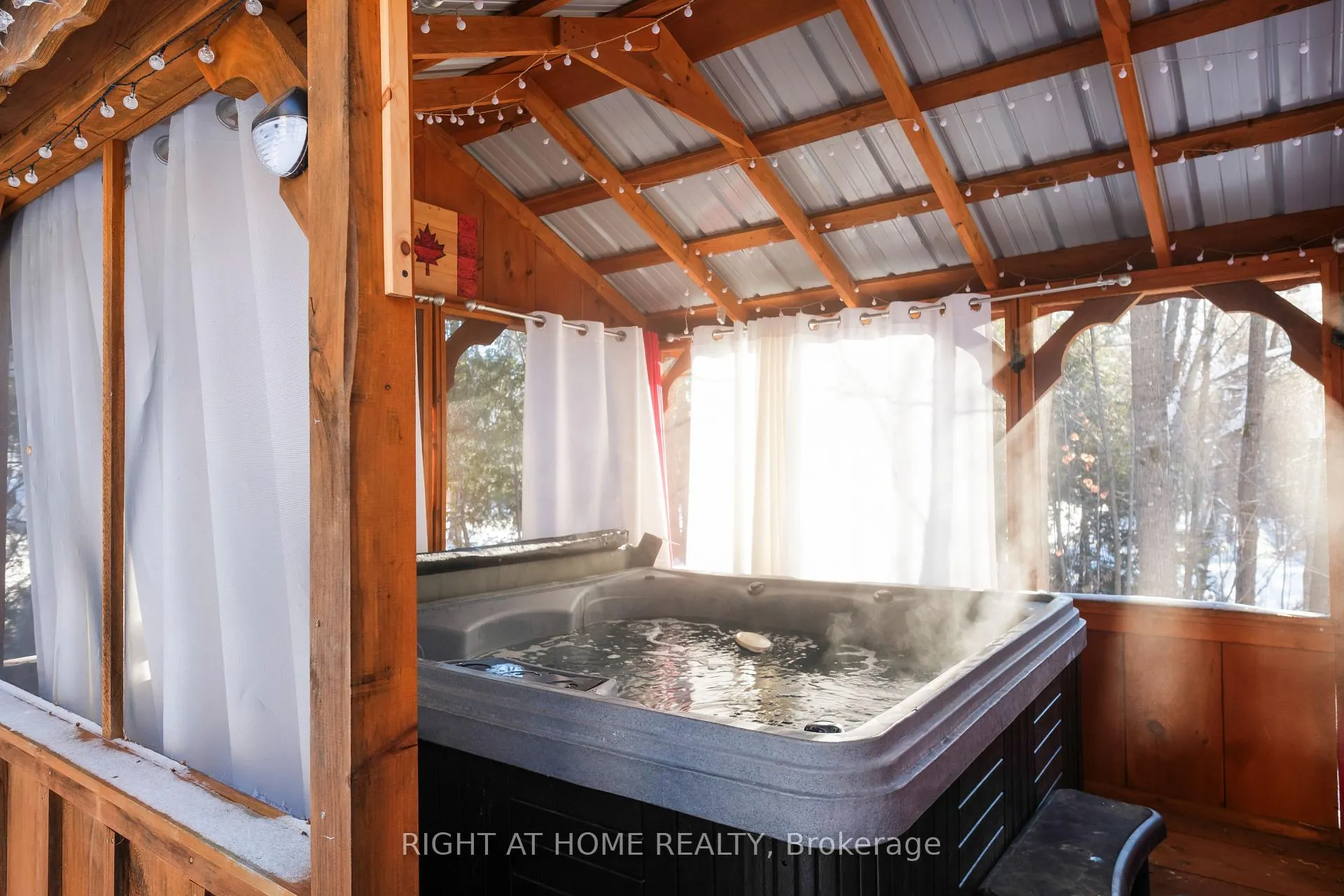 Photo 18 of 72 Viewmount Drive, Greater Madawaska — HOMEH
