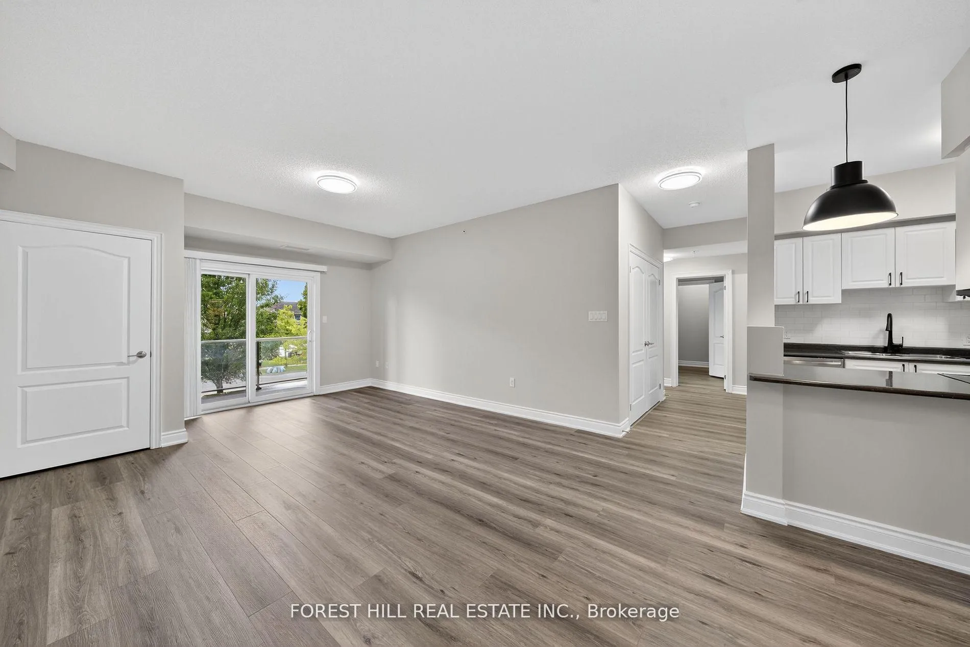 Photo 9 of Unit 106, 100 Dean Avenue, Barrie, Painswick South — HOMEH