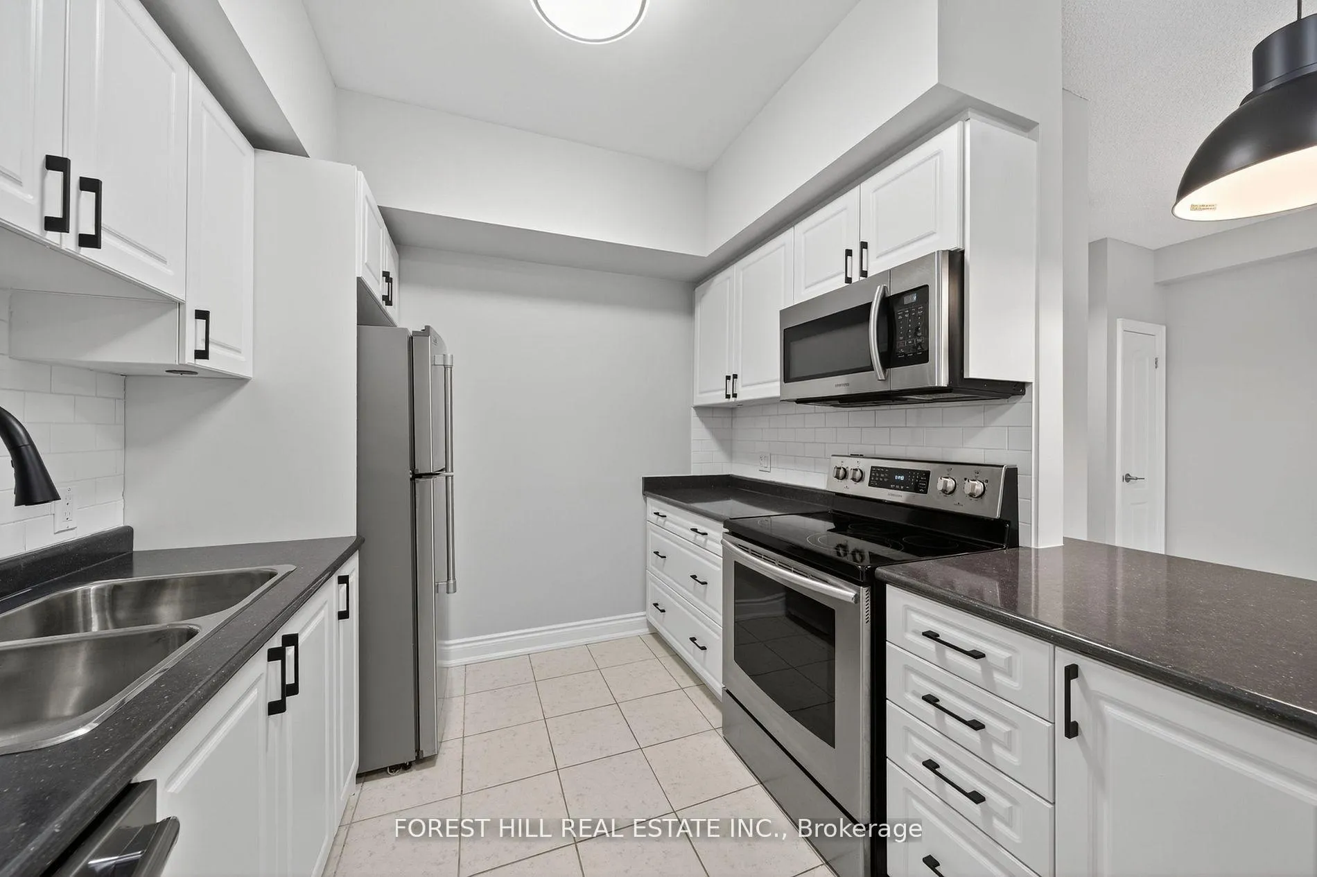 Photo 14 of Unit 106, 100 Dean Avenue, Barrie, Painswick South — HOMEH