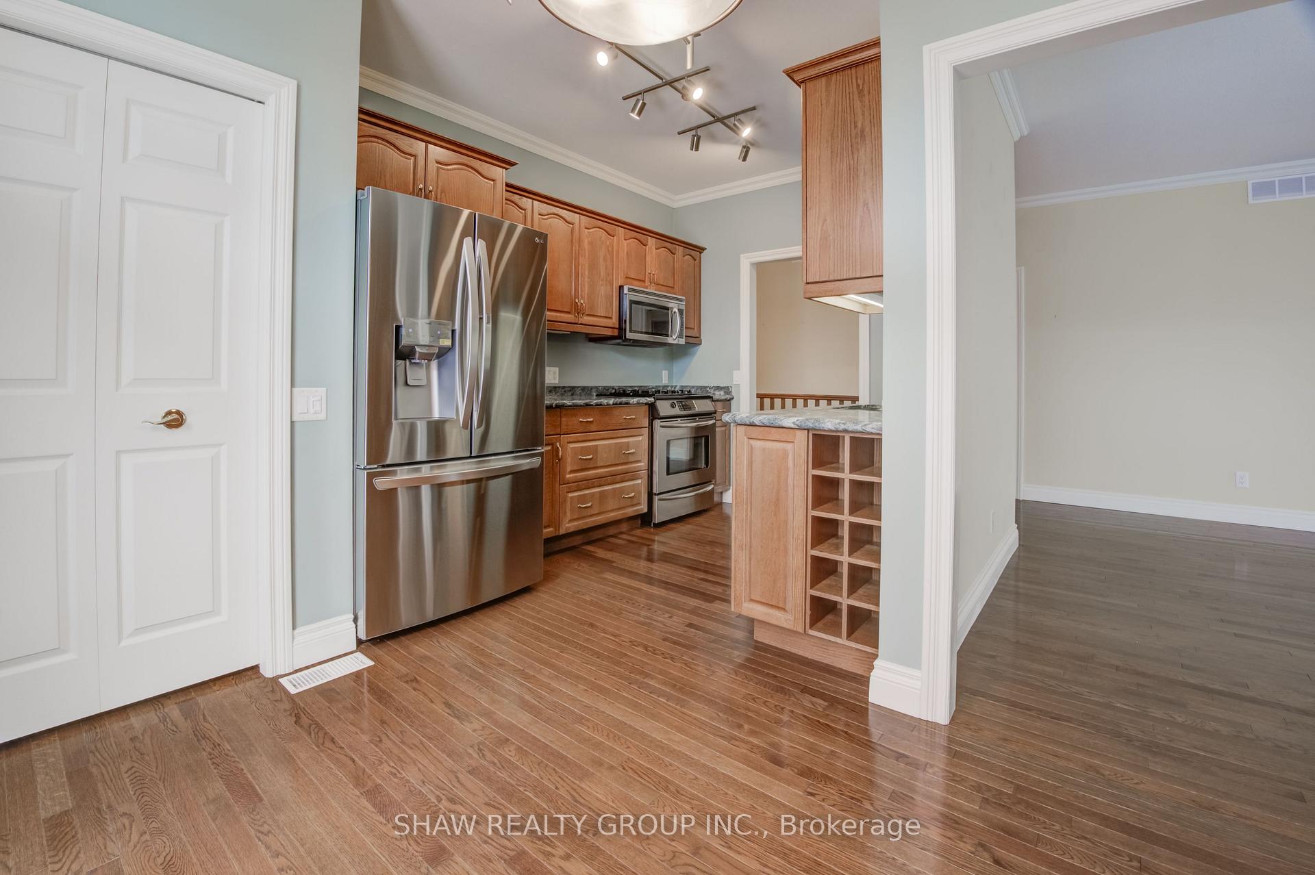 Photo 16 of Unit 3, 371 George Street N, Cambridge — HOMEH