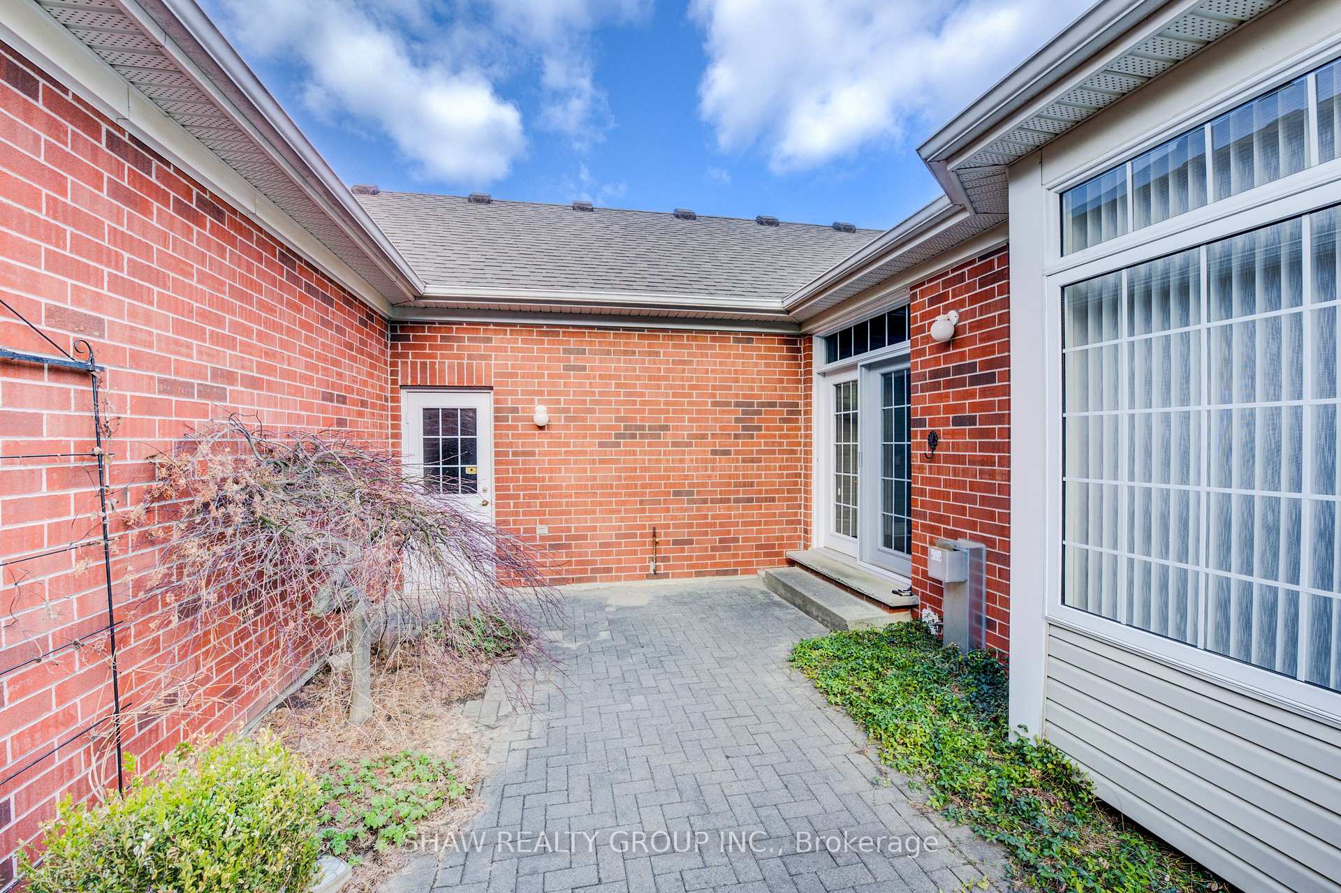 Photo 39 of Unit 3, 371 George Street N, Cambridge — HOMEH