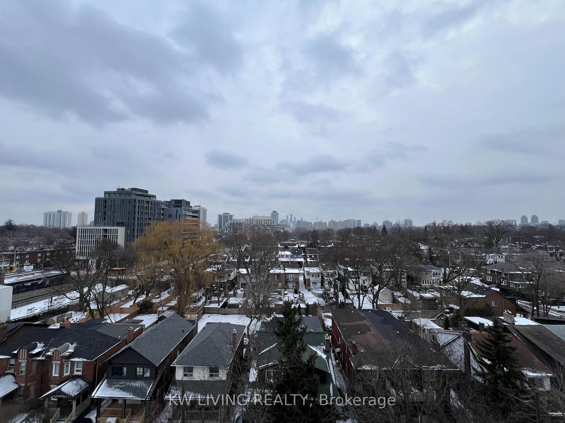 Photo 17 of Unit 802, 60 Berwick Avenue, Toronto, Yonge-Eglinton — HOMEH