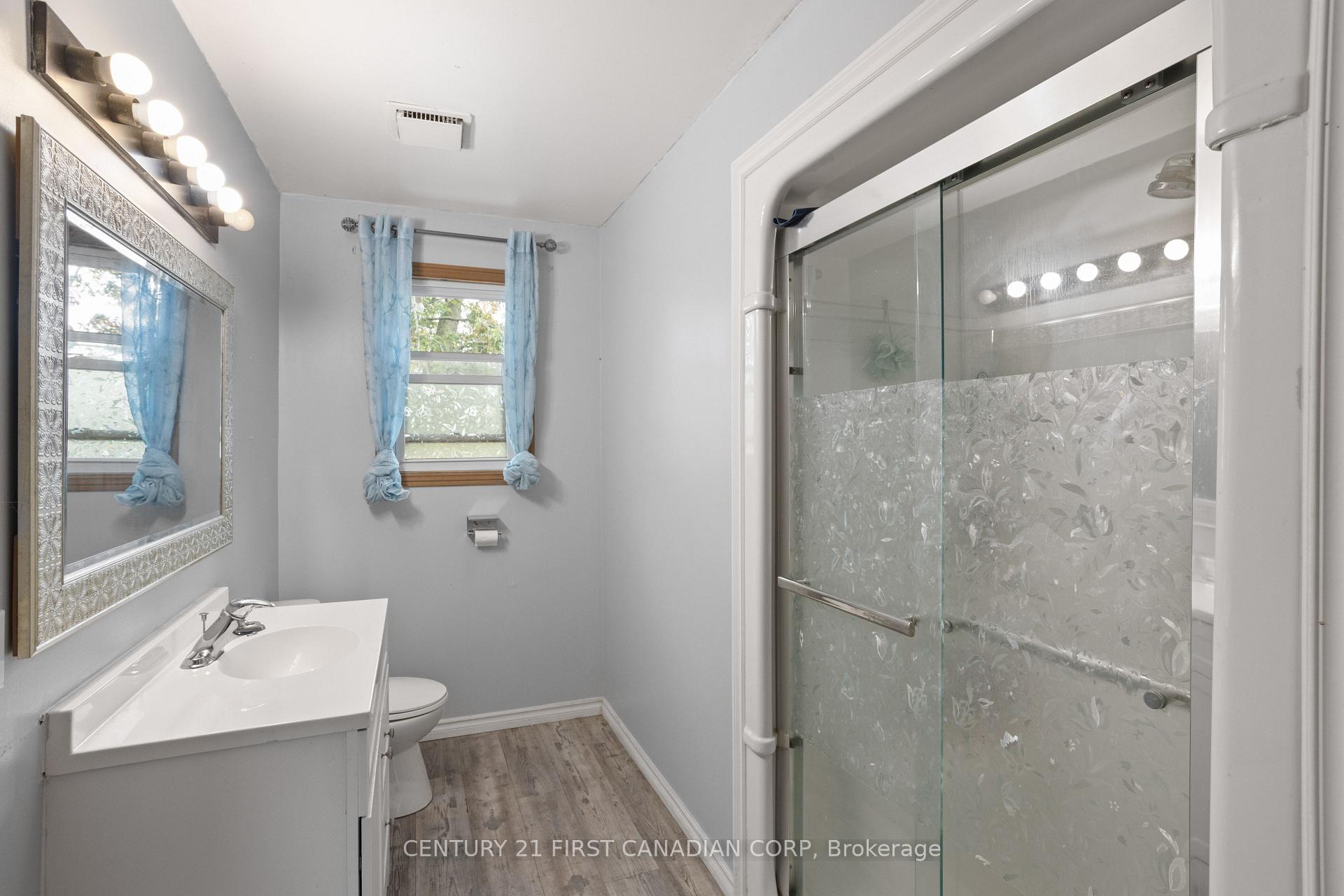 Photo 13 of 10213 Iona Road, Dutton/Dunwich, Iona — HOMEH