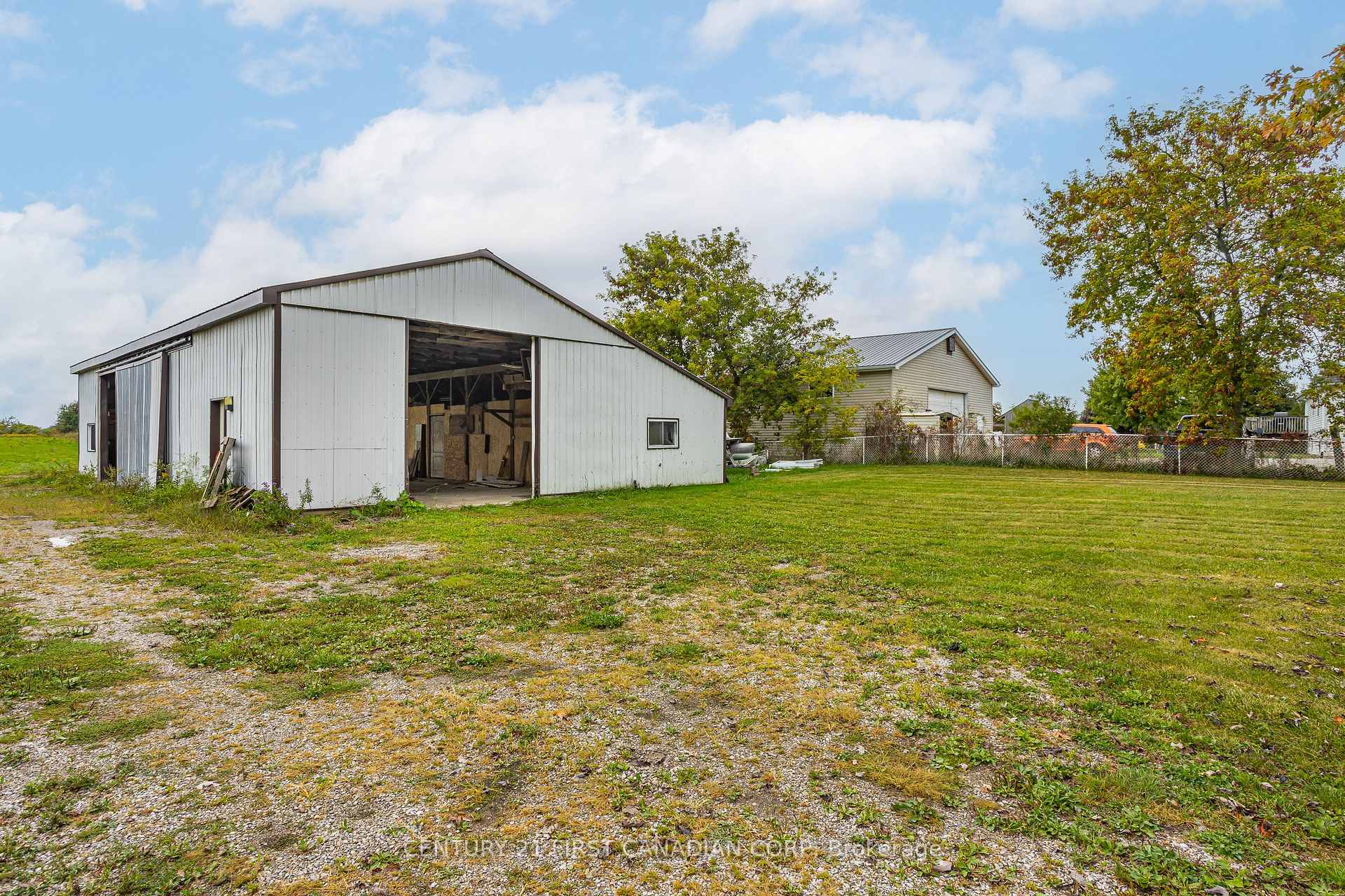 Photo 38 of 10213 Iona Road, Dutton/Dunwich, Iona — HOMEH