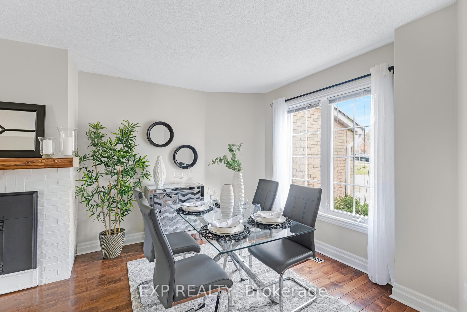 Photo 9 of 6 Adams Court, Uxbridge — HOMEH