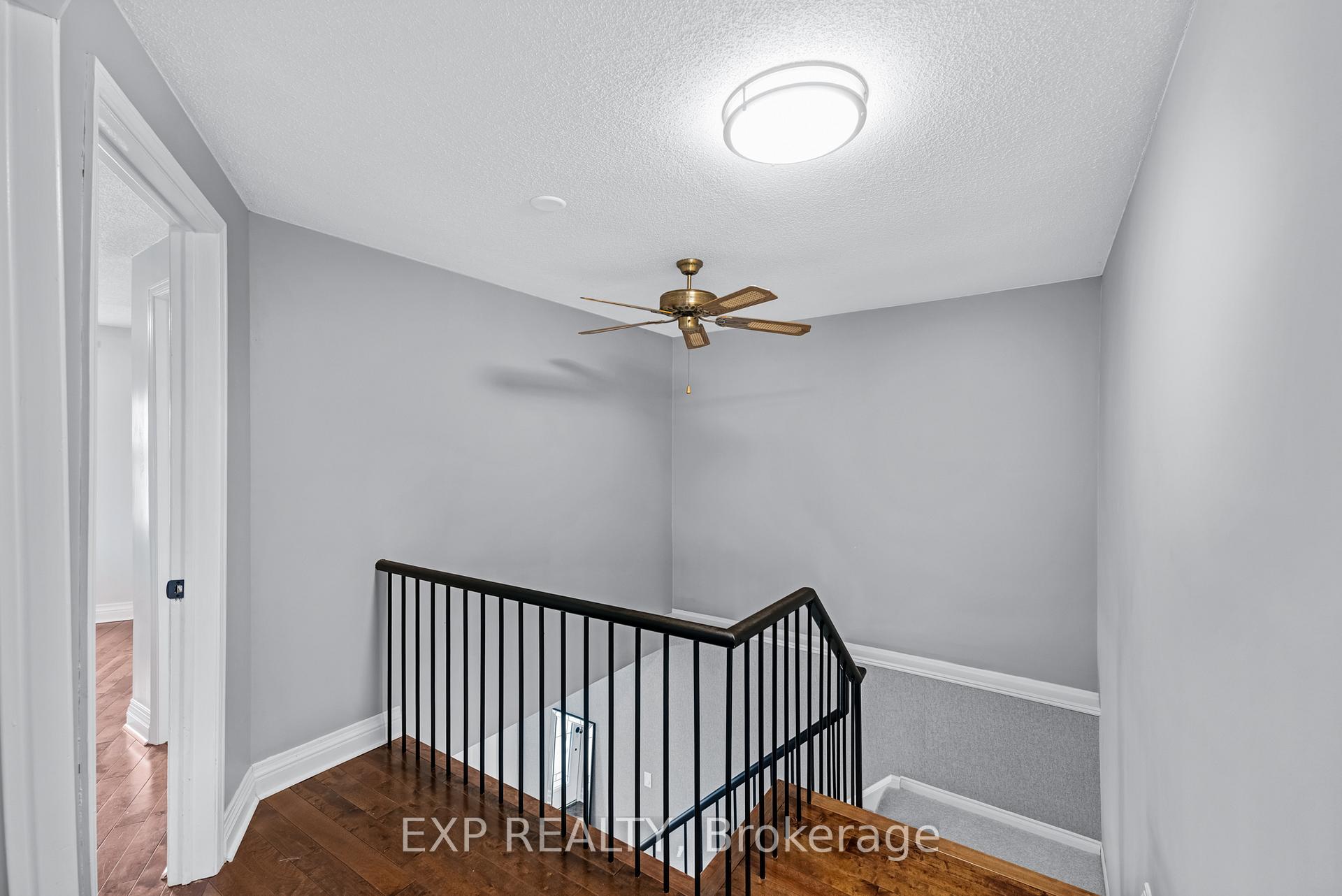 Photo 17 of 6 Adams Court, Uxbridge — HOMEH