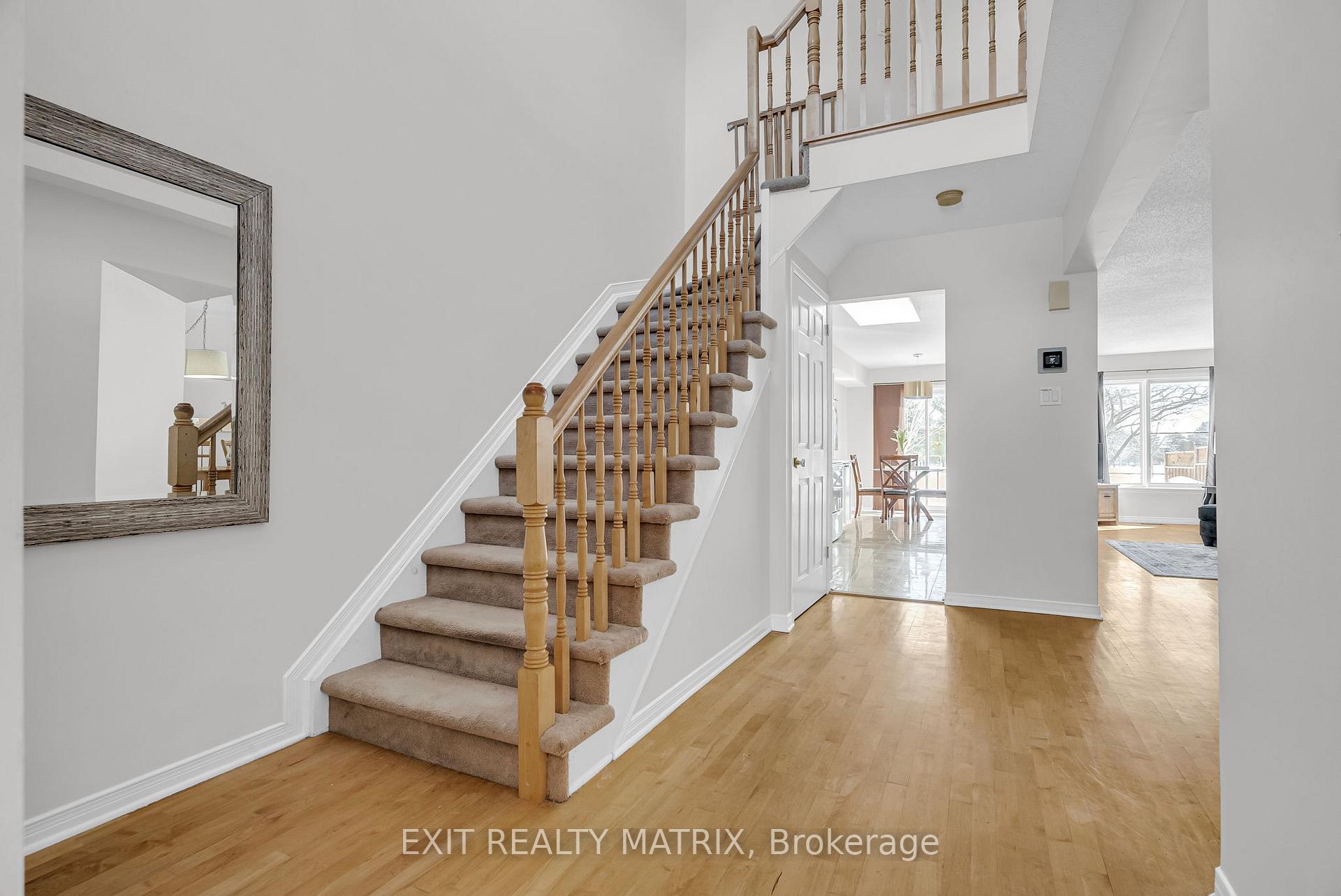 Photo 5 of 1750 Jobin Crescent, Ottawa, Carson Grove — HOMEH