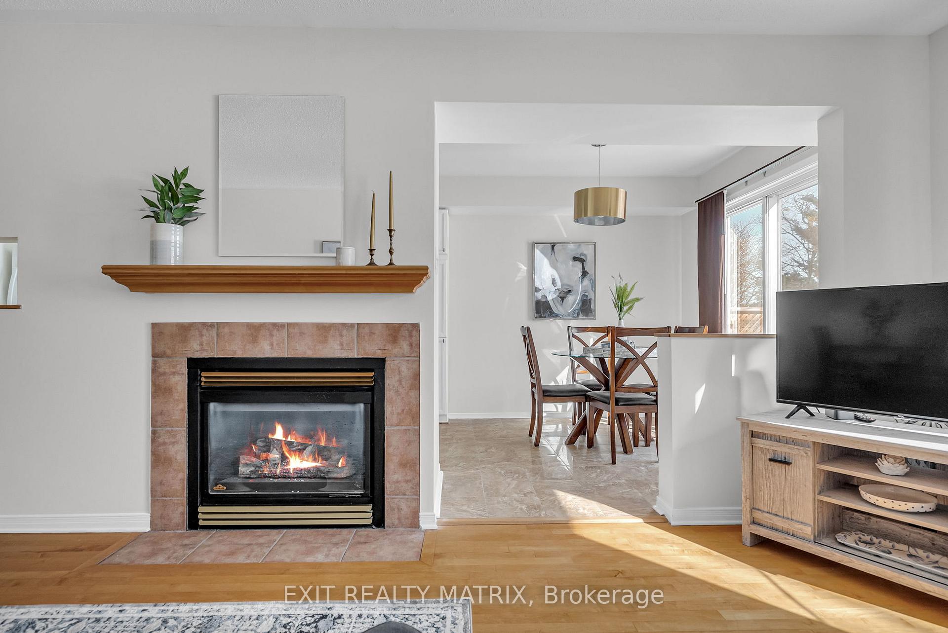 Photo 8 of 1750 Jobin Crescent, Ottawa, Carson Grove — HOMEH