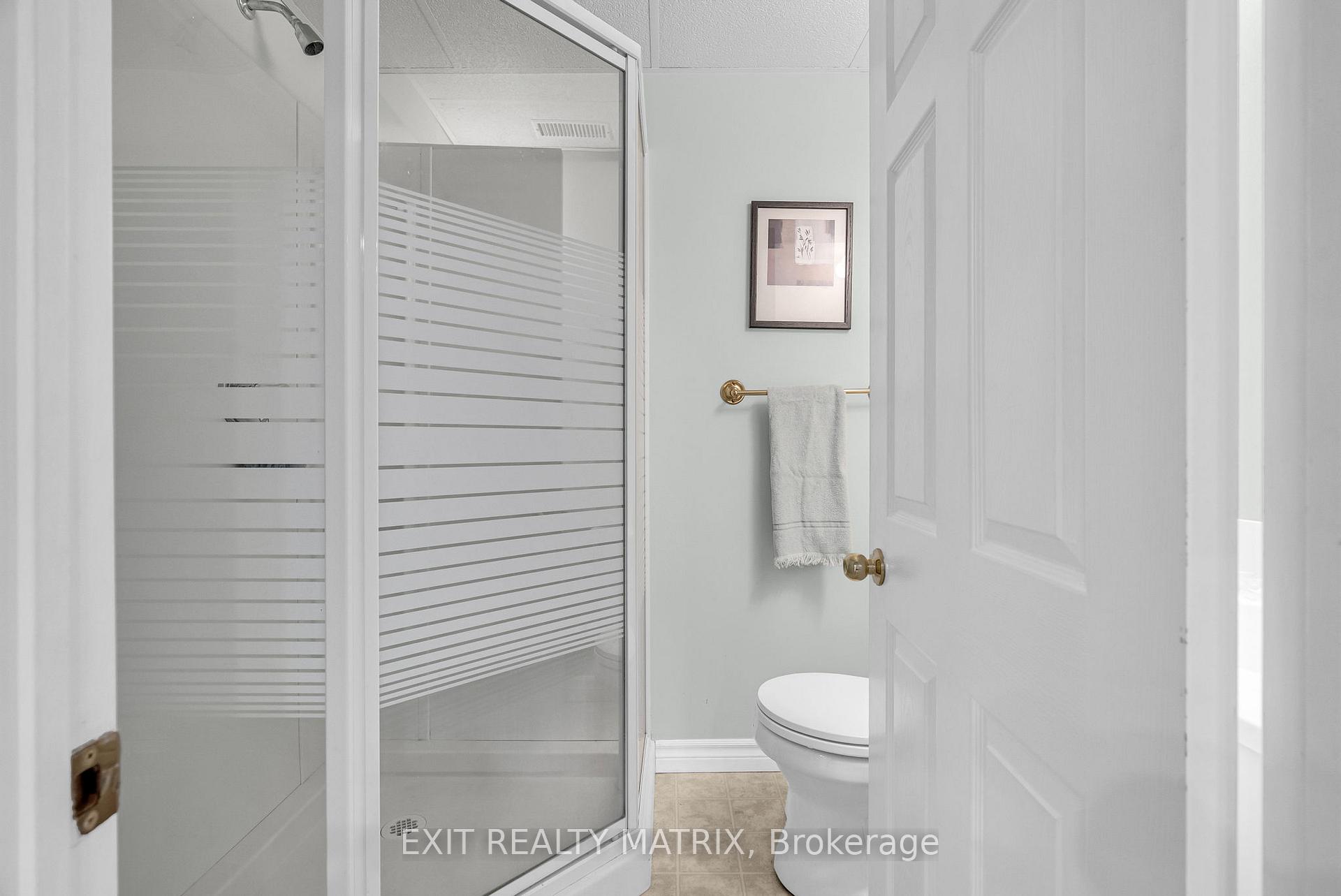 Photo 28 of 1750 Jobin Crescent, Ottawa, Carson Grove — HOMEH