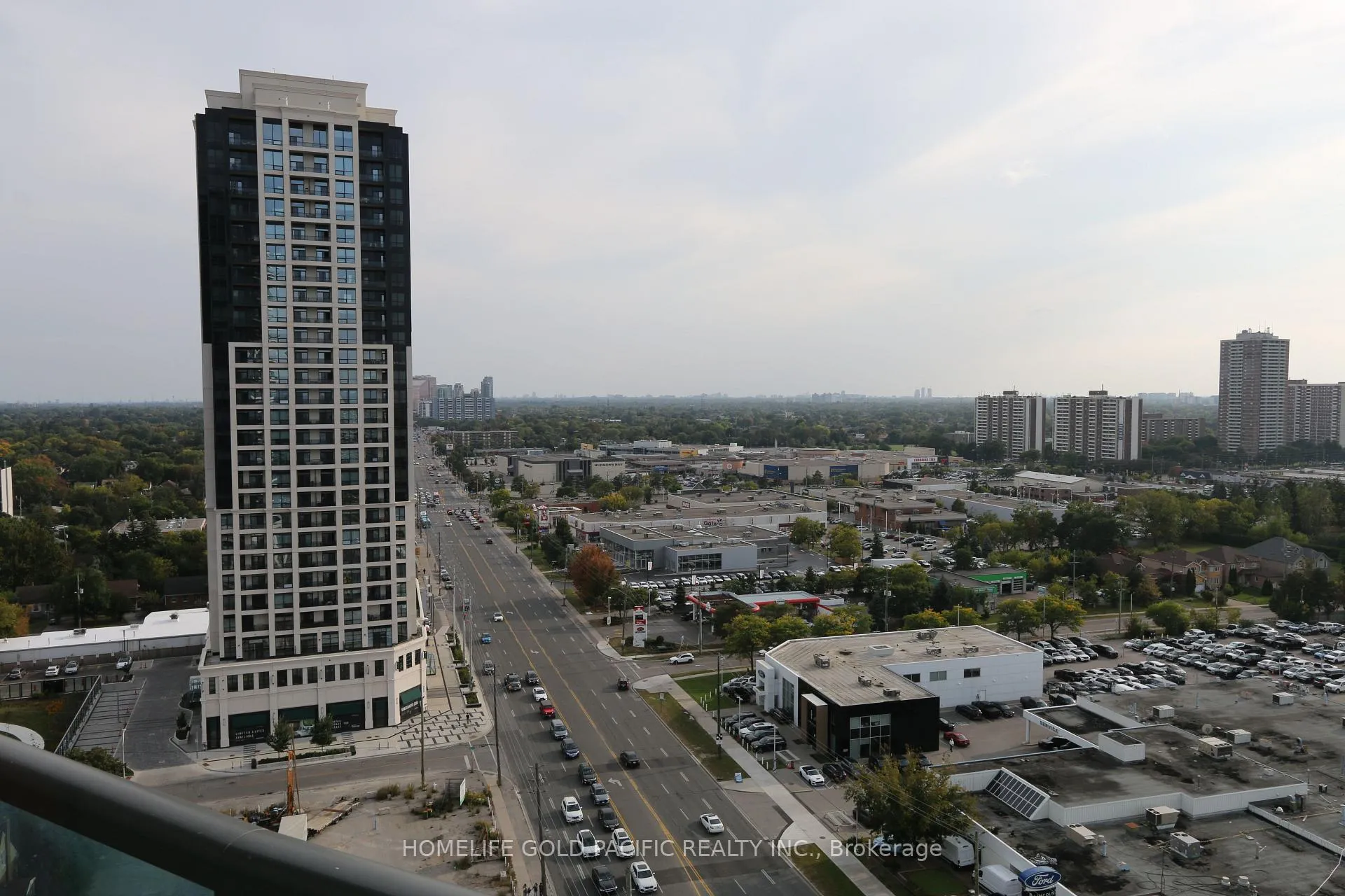 Photo 3 of Unit 1625, 7161 Yonge Street, Markham, Grandview — HOMEH