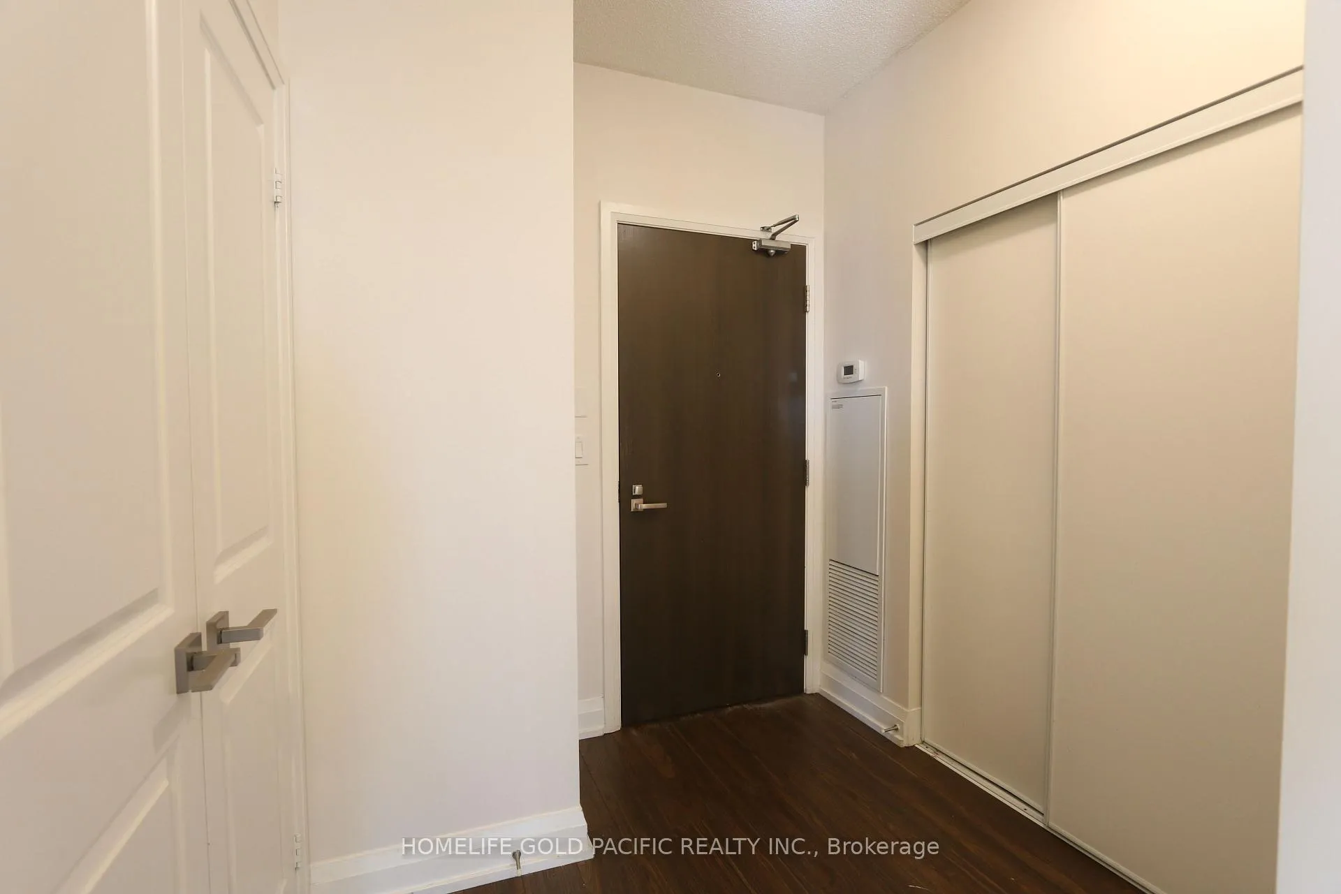 Photo 10 of Unit 1625, 7161 Yonge Street, Markham, Grandview — HOMEH