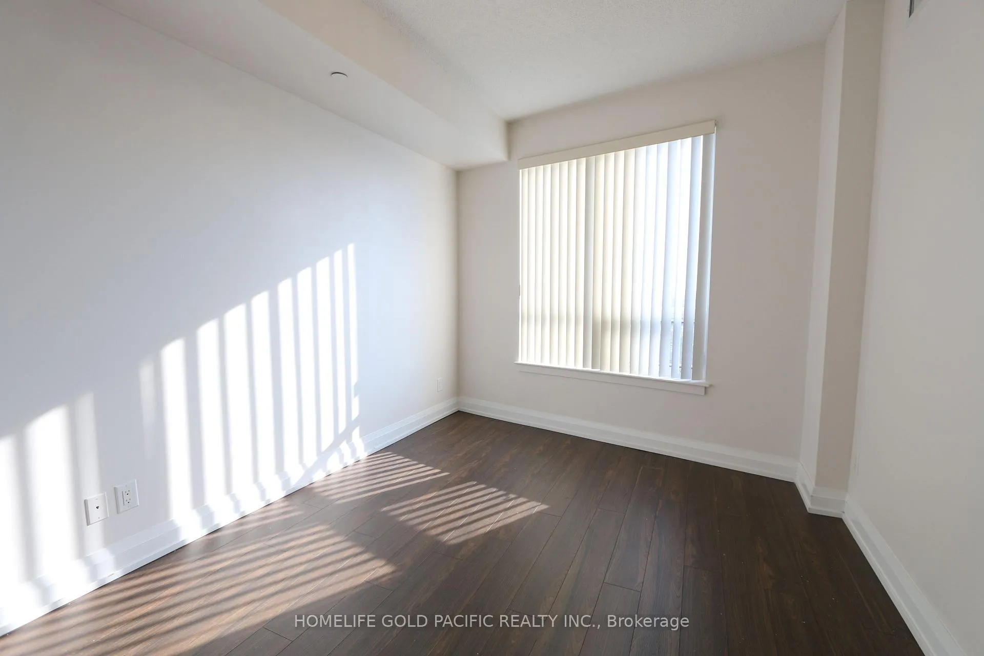 Photo 13 of Unit 1625, 7161 Yonge Street, Markham, Grandview — HOMEH