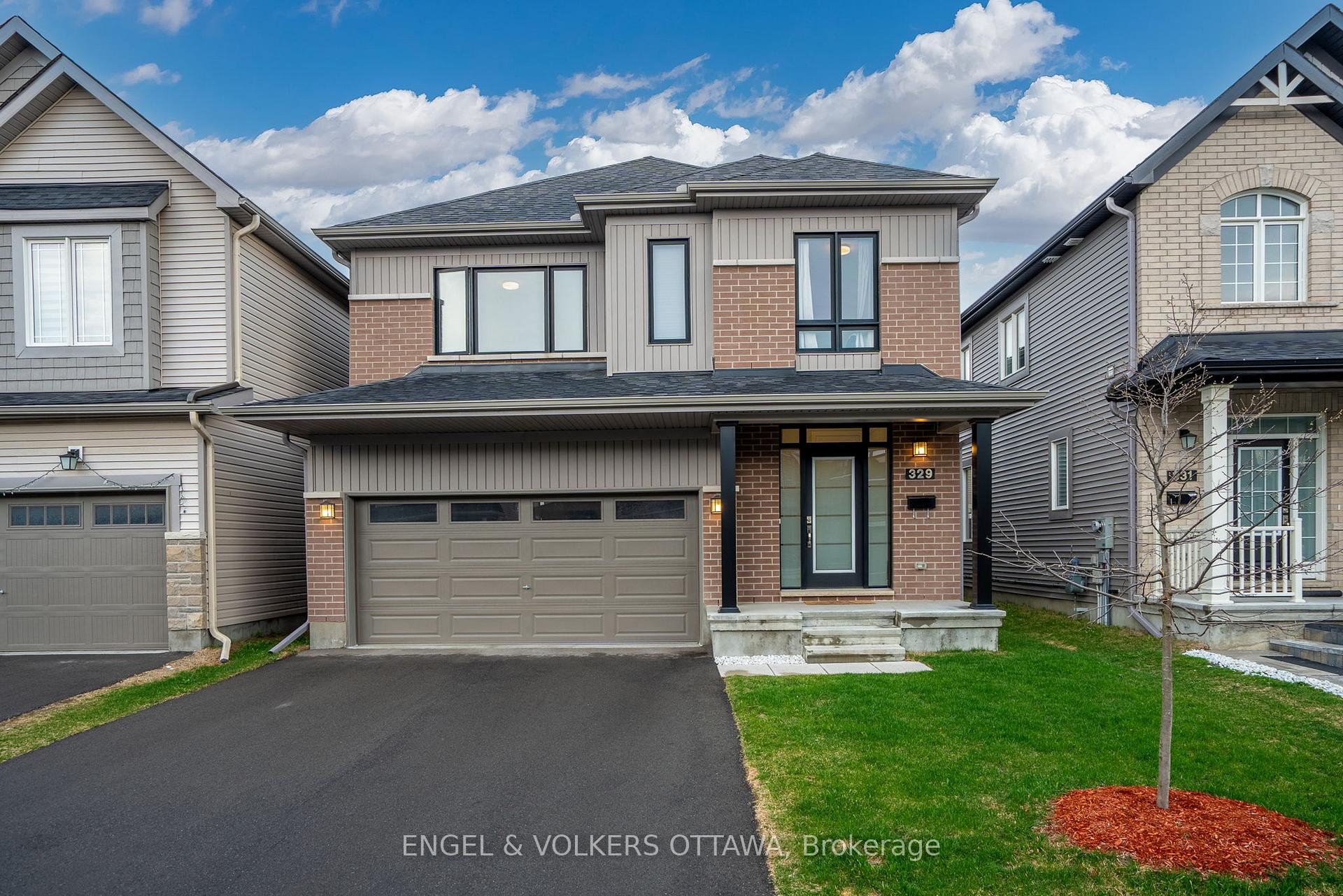 Photo 1 of 329 Finial Way, Ottawa, Barrhaven - Half Moon Bay — HOMEH