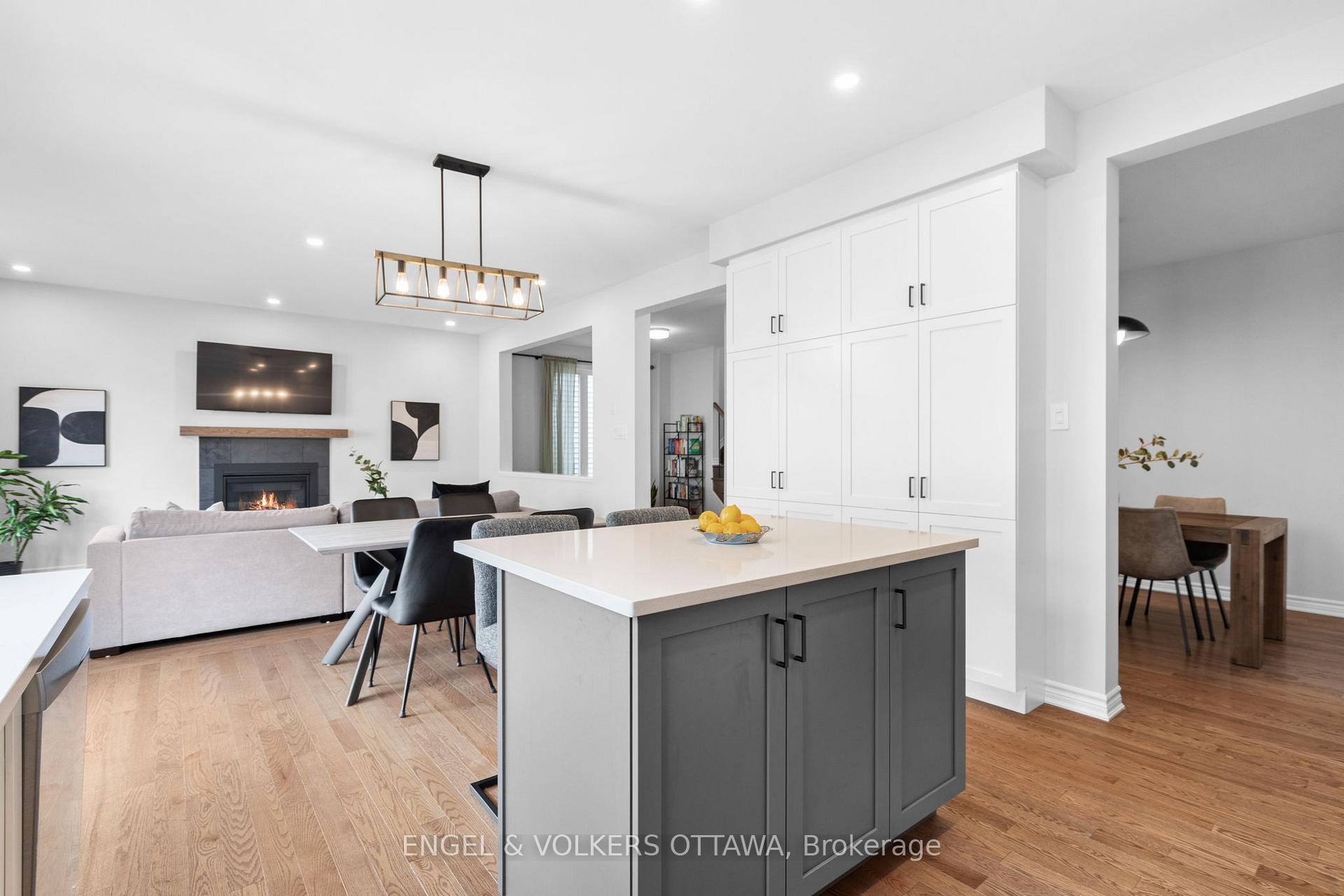 Photo 7 of 329 Finial Way, Ottawa, Barrhaven - Half Moon Bay — HOMEH
