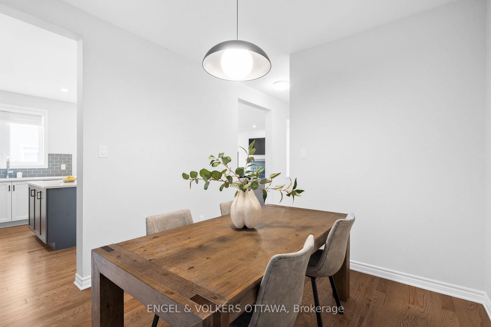 Photo 24 of 329 Finial Way, Ottawa, Barrhaven - Half Moon Bay — HOMEH