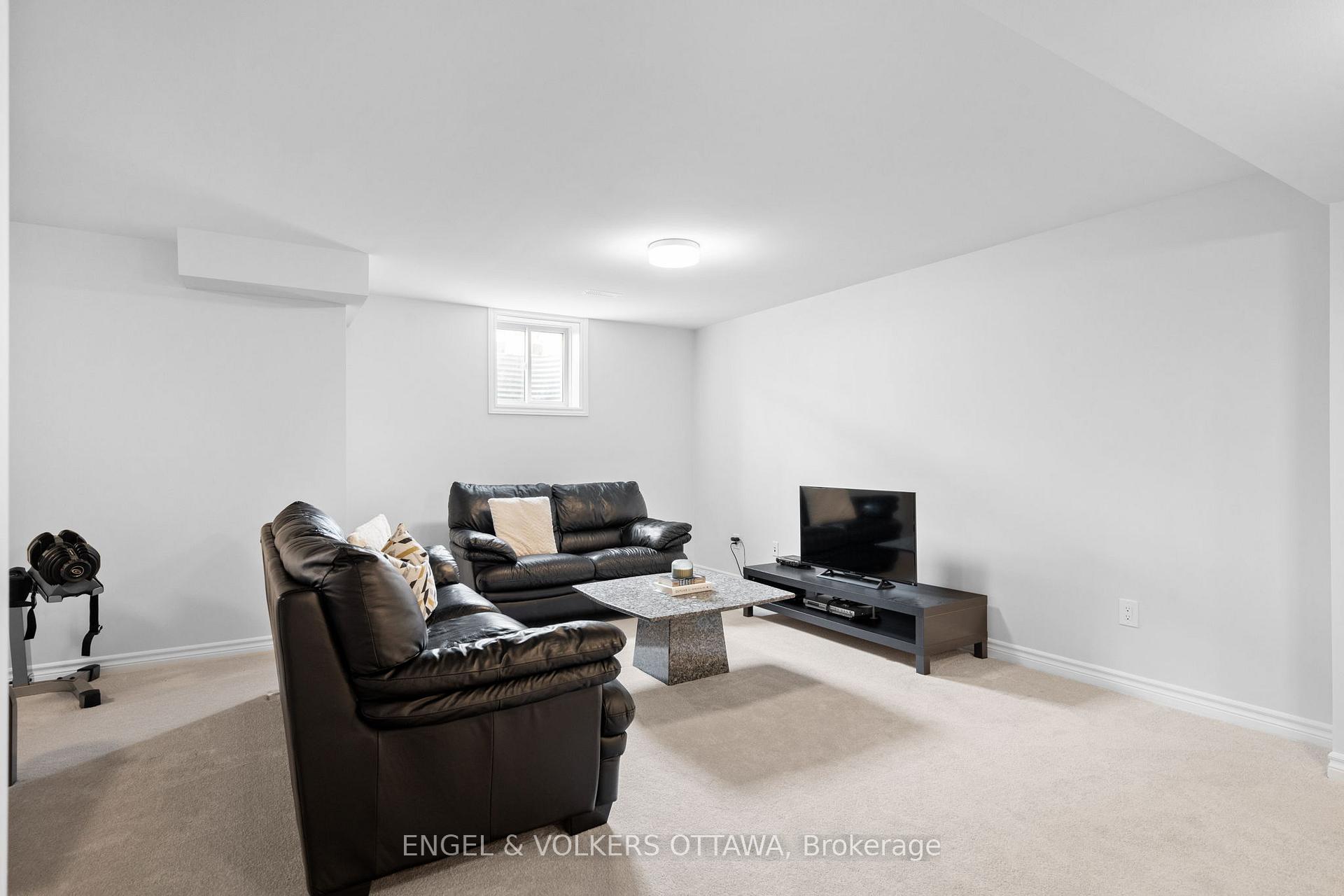 Photo 41 of 329 Finial Way, Ottawa, Barrhaven - Half Moon Bay — HOMEH