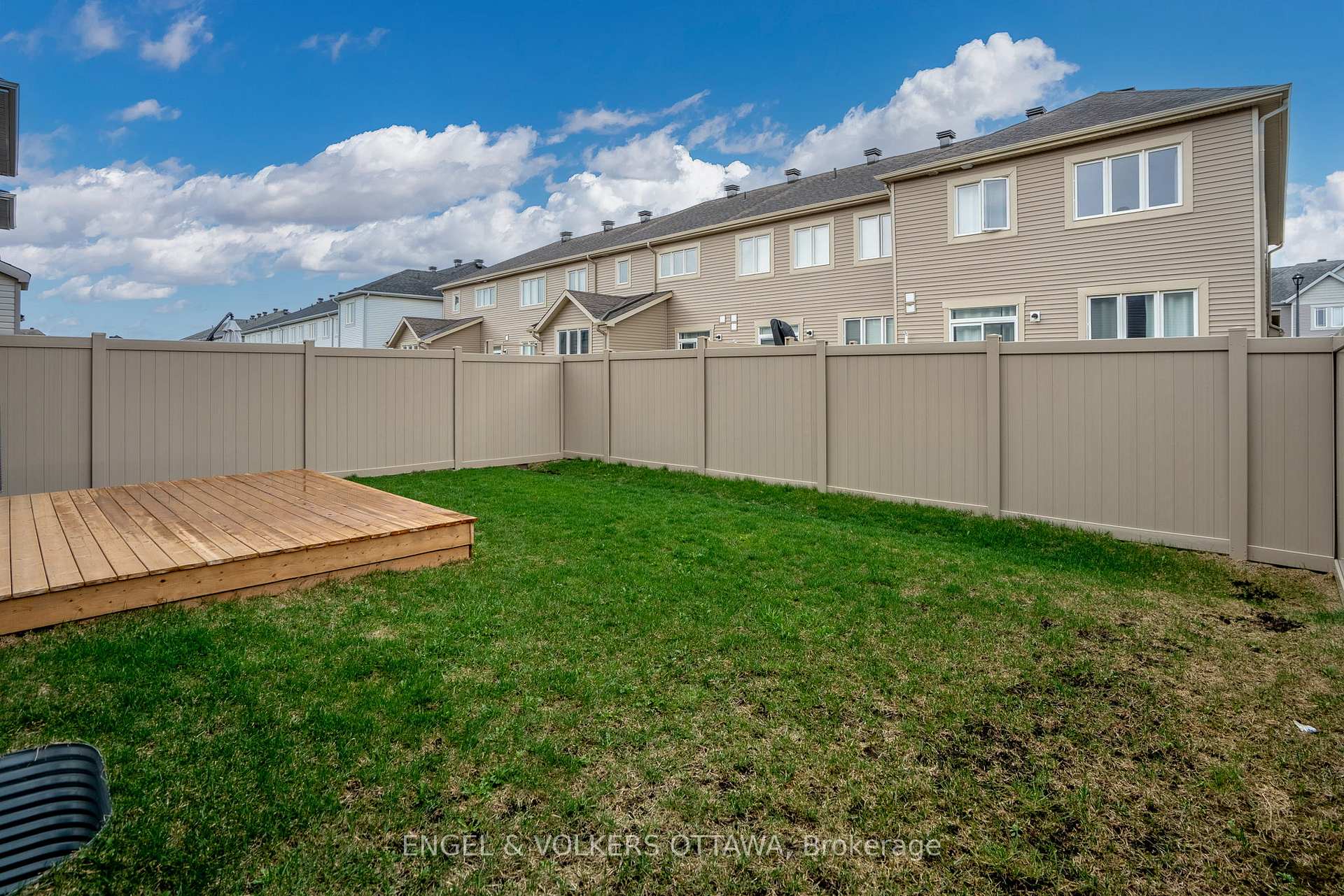 Photo 44 of 329 Finial Way, Ottawa, Barrhaven - Half Moon Bay — HOMEH