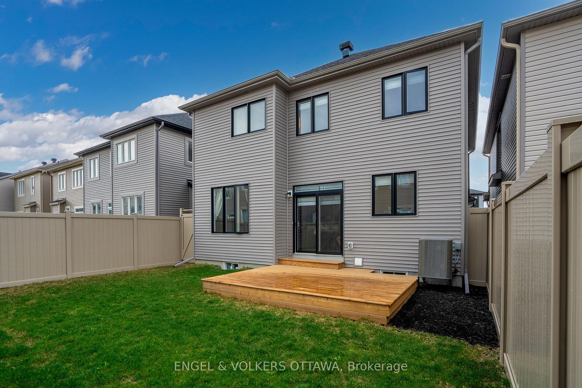 Photo 47 of 329 Finial Way, Ottawa, Barrhaven - Half Moon Bay — HOMEH