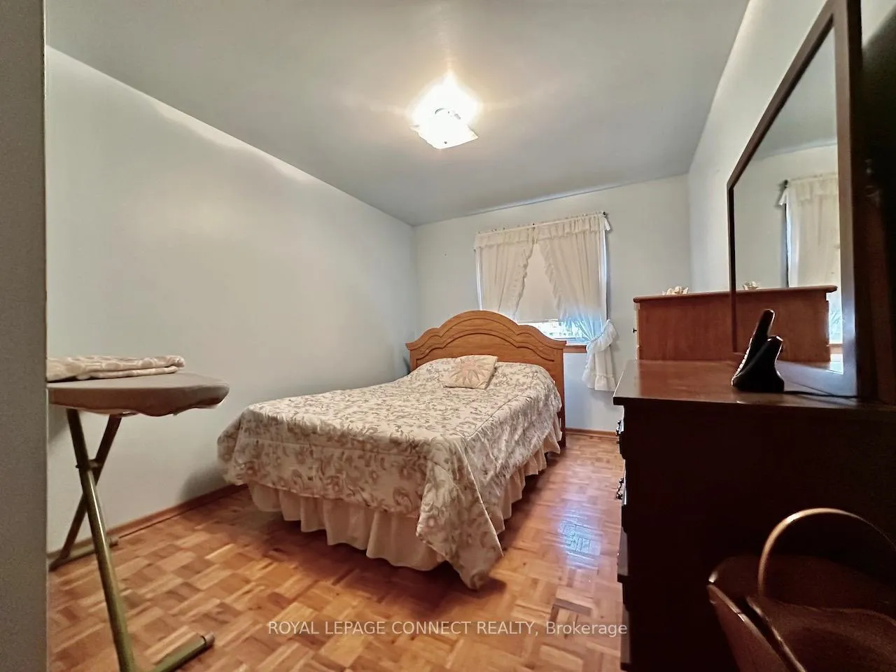 Photo 11 of Unit 6, 35 Orchard Place, Chatham-Kent — HOMEH