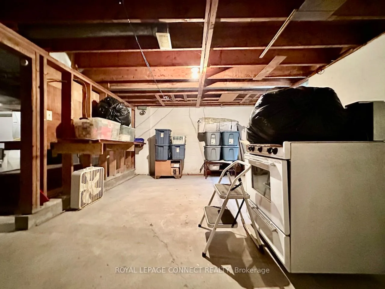 Photo 15 of Unit 6, 35 Orchard Place, Chatham-Kent — HOMEH