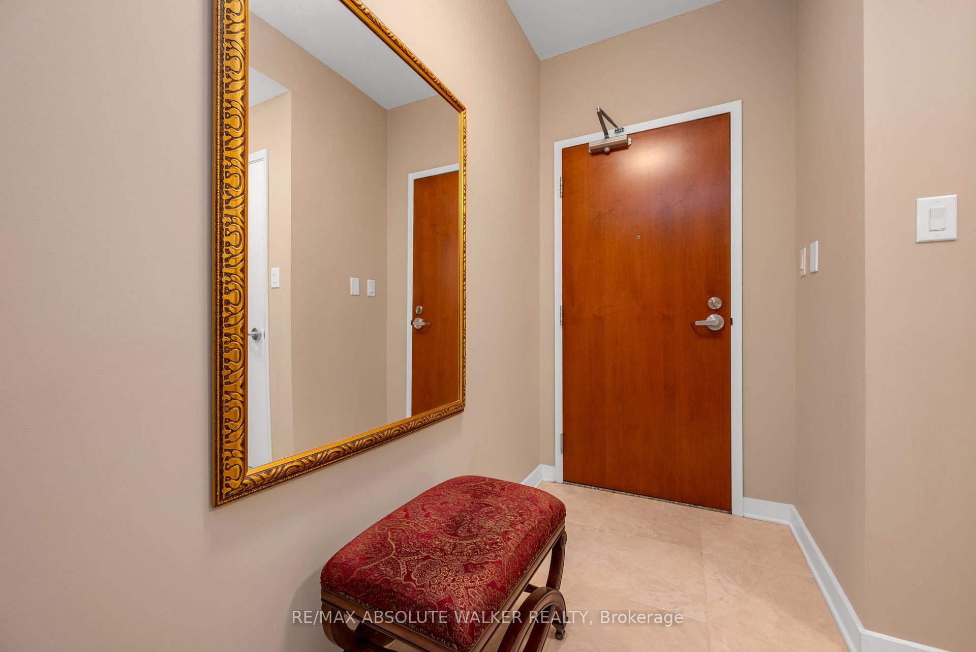 Photo 3 of Unit 202, 310 Centrum Boulevard, Ottawa, Bilberry Creek/Queenswood Heights — HOMEH