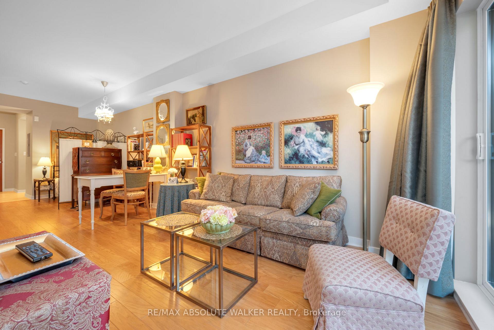 Photo 7 of Unit 202, 310 Centrum Boulevard, Ottawa, Bilberry Creek/Queenswood Heights — HOMEH