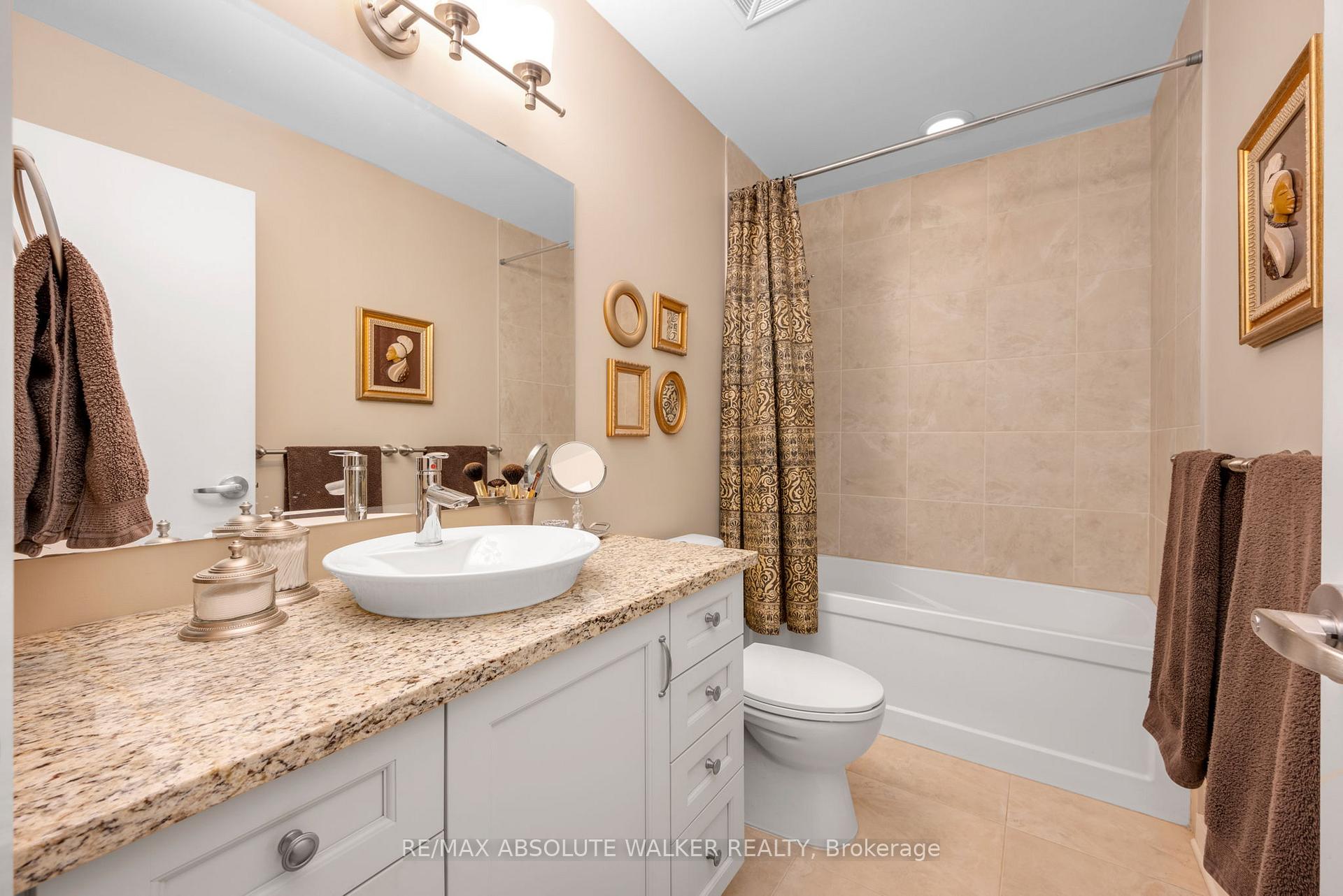 Photo 18 of Unit 202, 310 Centrum Boulevard, Ottawa, Bilberry Creek/Queenswood Heights — HOMEH