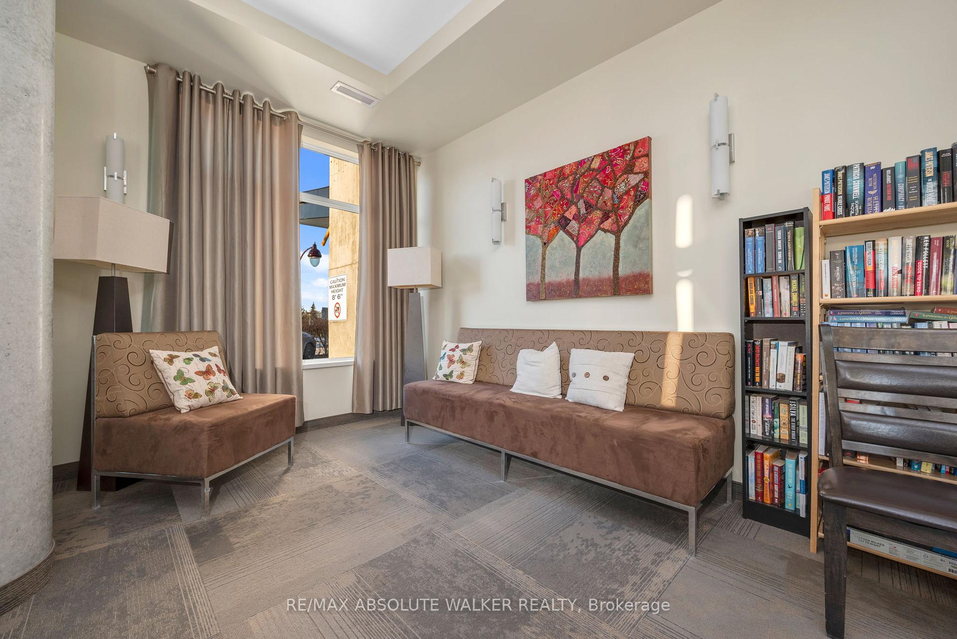 Photo 24 of Unit 202, 310 Centrum Boulevard, Ottawa, Bilberry Creek/Queenswood Heights — HOMEH