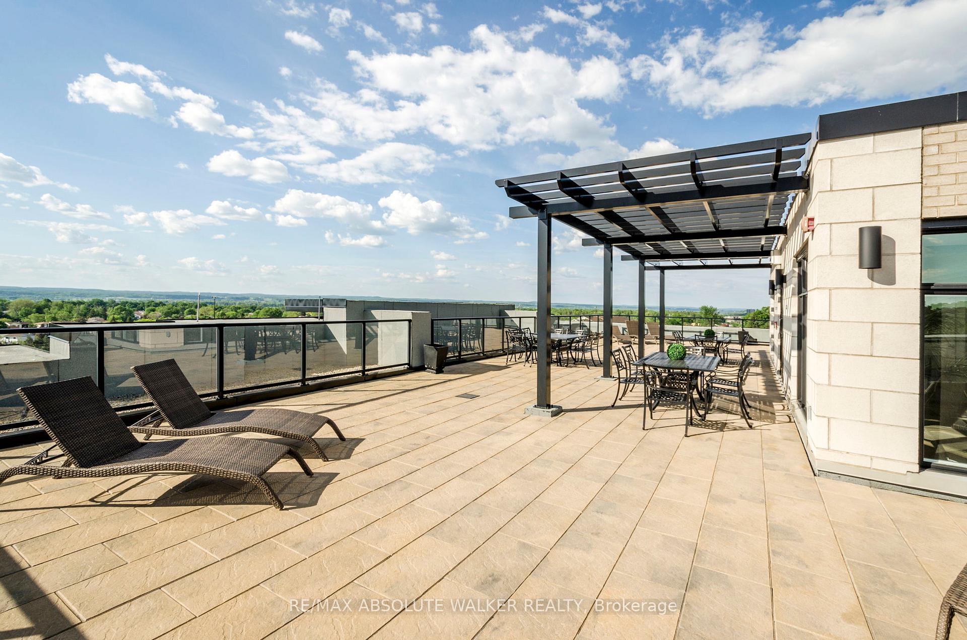 Photo 32 of Unit 202, 310 Centrum Boulevard, Ottawa, Bilberry Creek/Queenswood Heights — HOMEH