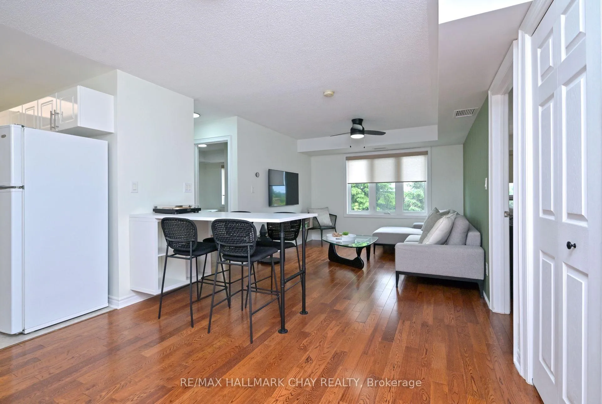 Photo 1 of Unit 308, 500 Mapleview Drive, Barrie, Holly — HOMEH