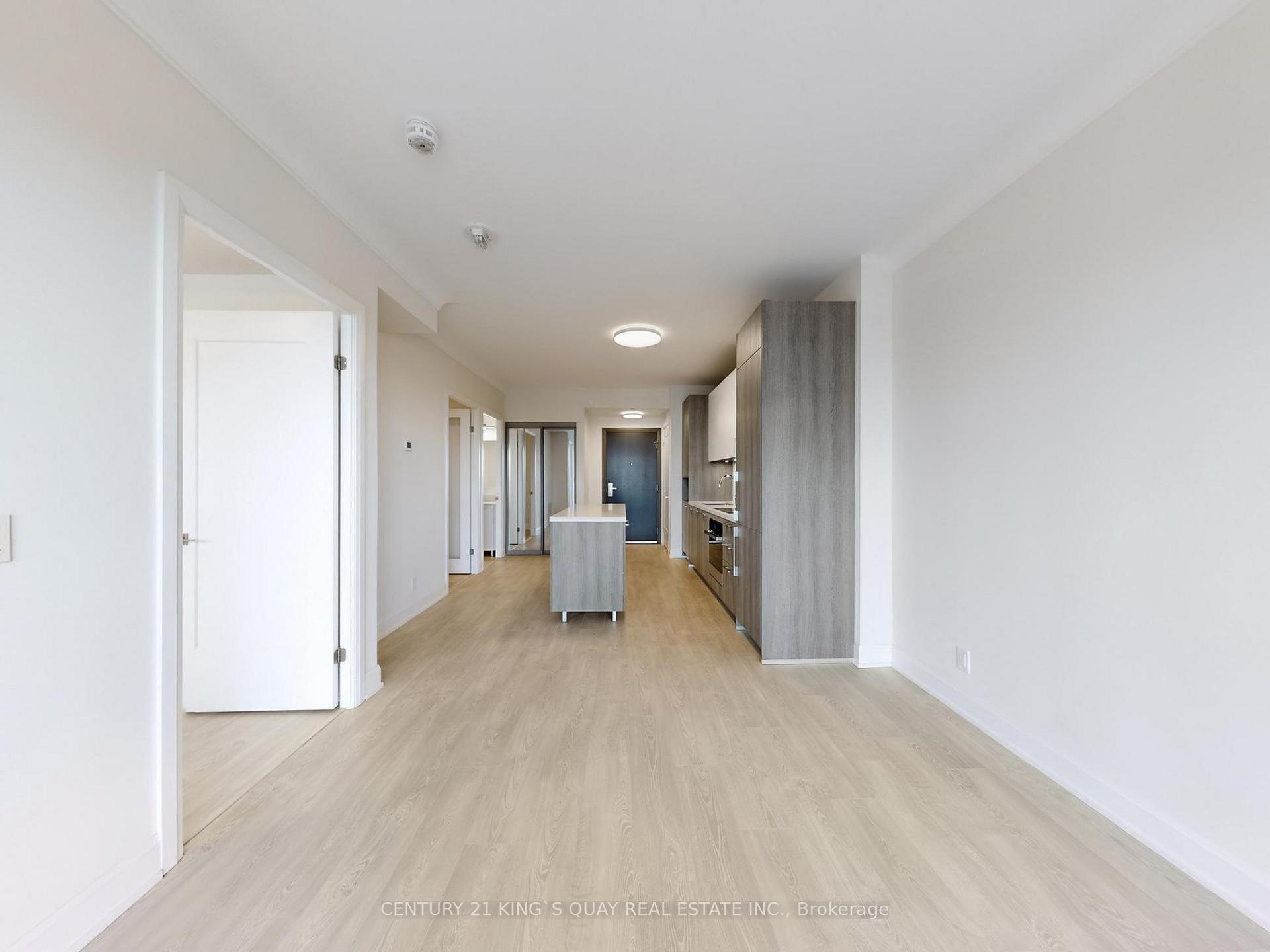Photo 9 of Unit 2008, 8 Water Walk Drive, Markham, Unionville — HOMEH