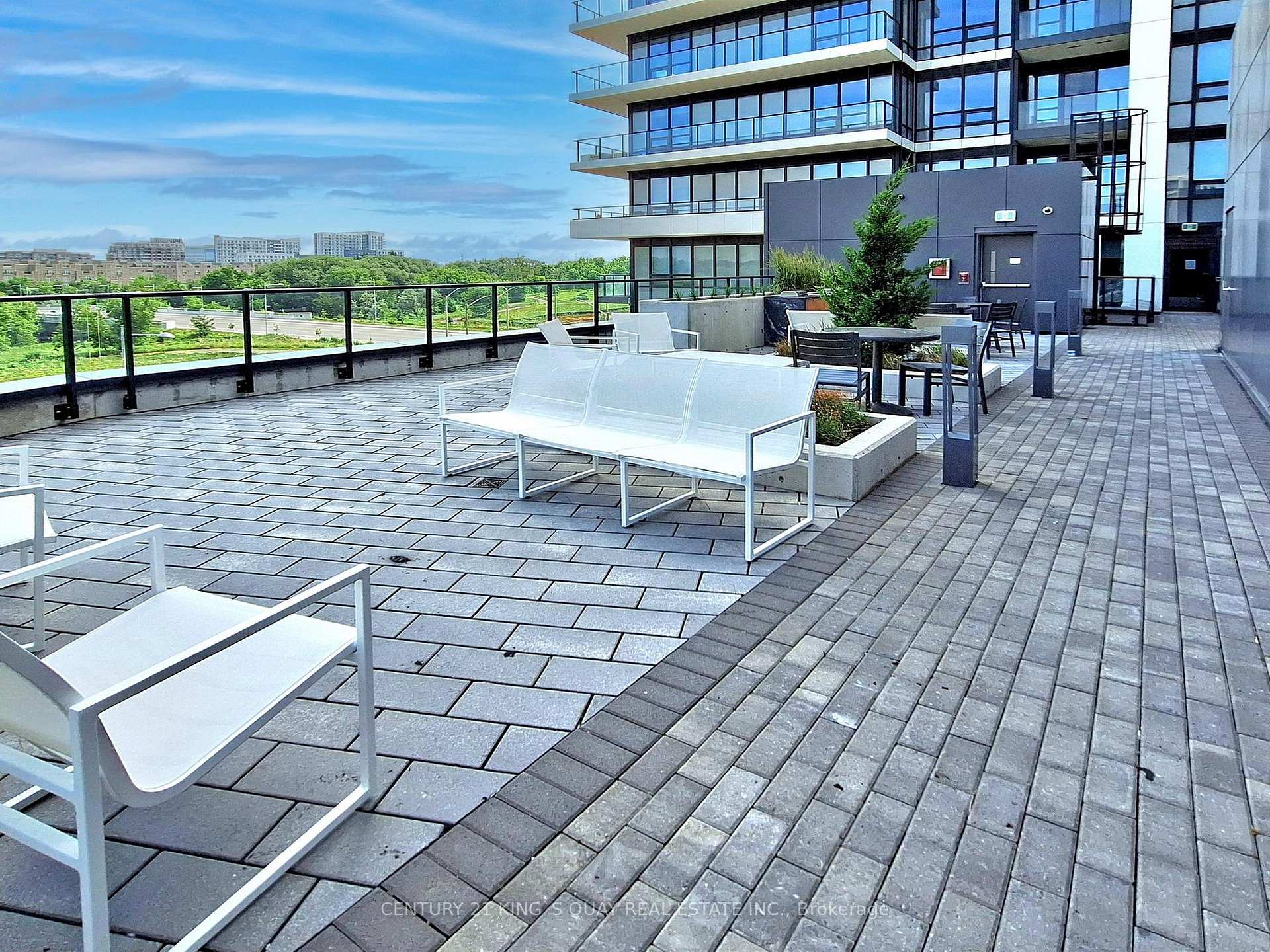 Photo 39 of Unit 2008, 8 Water Walk Drive, Markham, Unionville — HOMEH