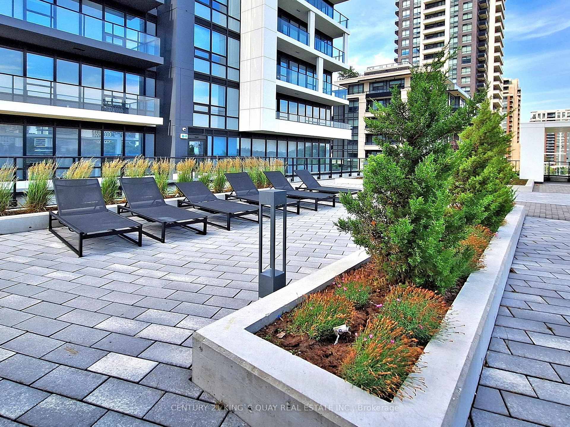 Photo 46 of Unit 2008, 8 Water Walk Drive, Markham, Unionville — HOMEH