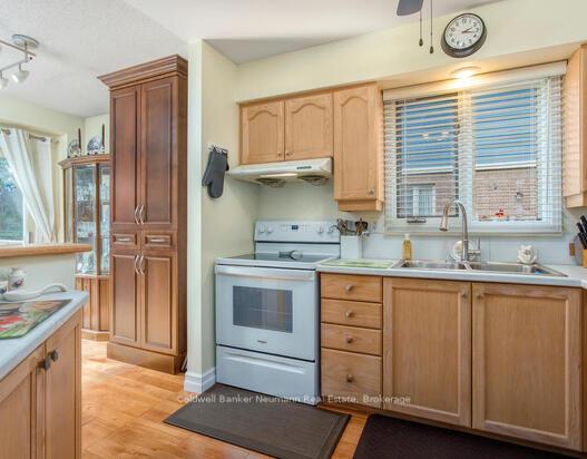 Photo 8 of Unit 56, 941 Gordon Street, Guelph, Kortright West — HOMEH