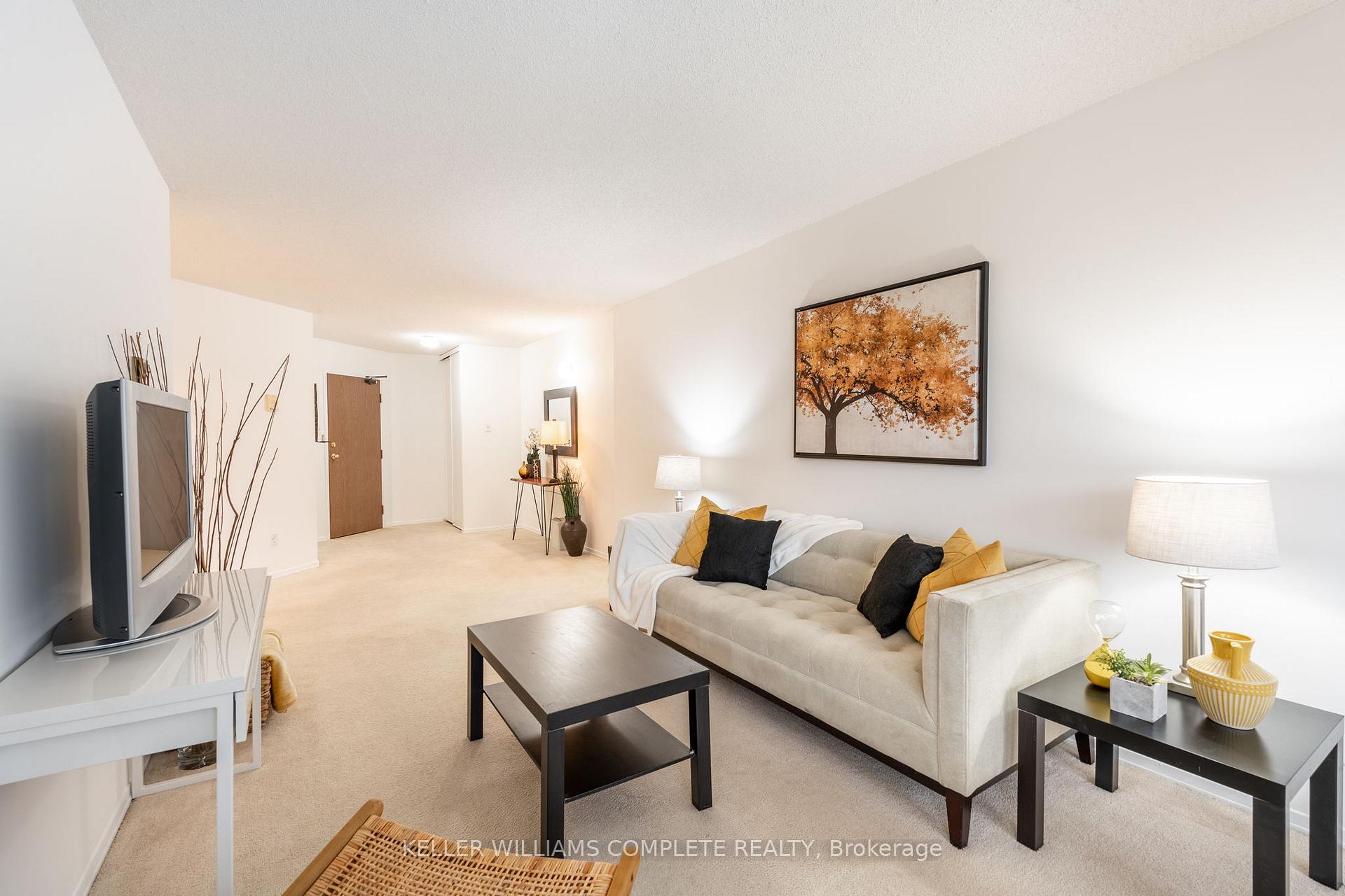 Photo 7 of Unit 405, 175 Hunter Street E, Hamilton, Corktown — HOMEH