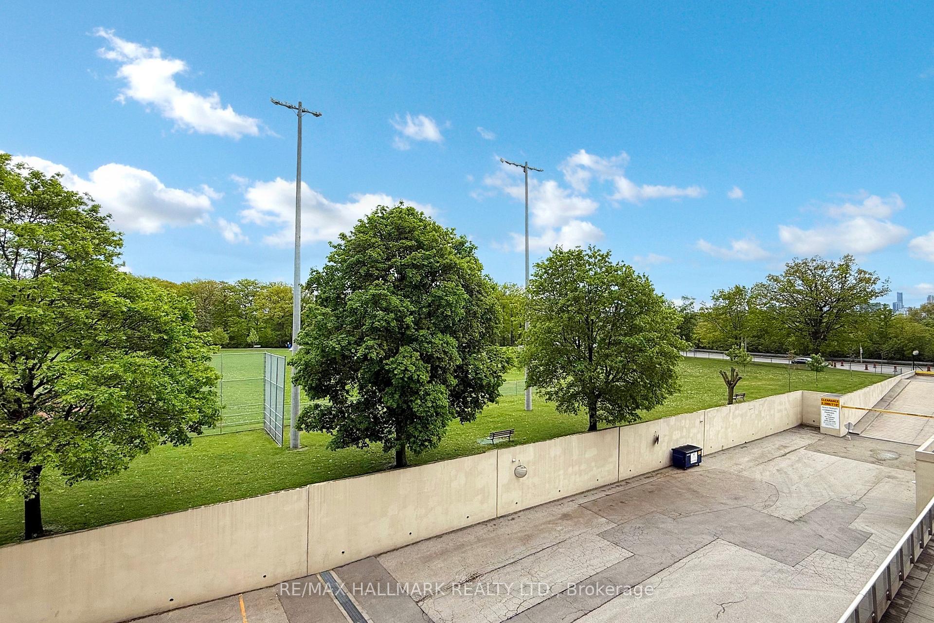 Photo 20 of Unit 219, 1 Leaside Park Drive, Toronto, Thorncliffe Park — HOMEH
