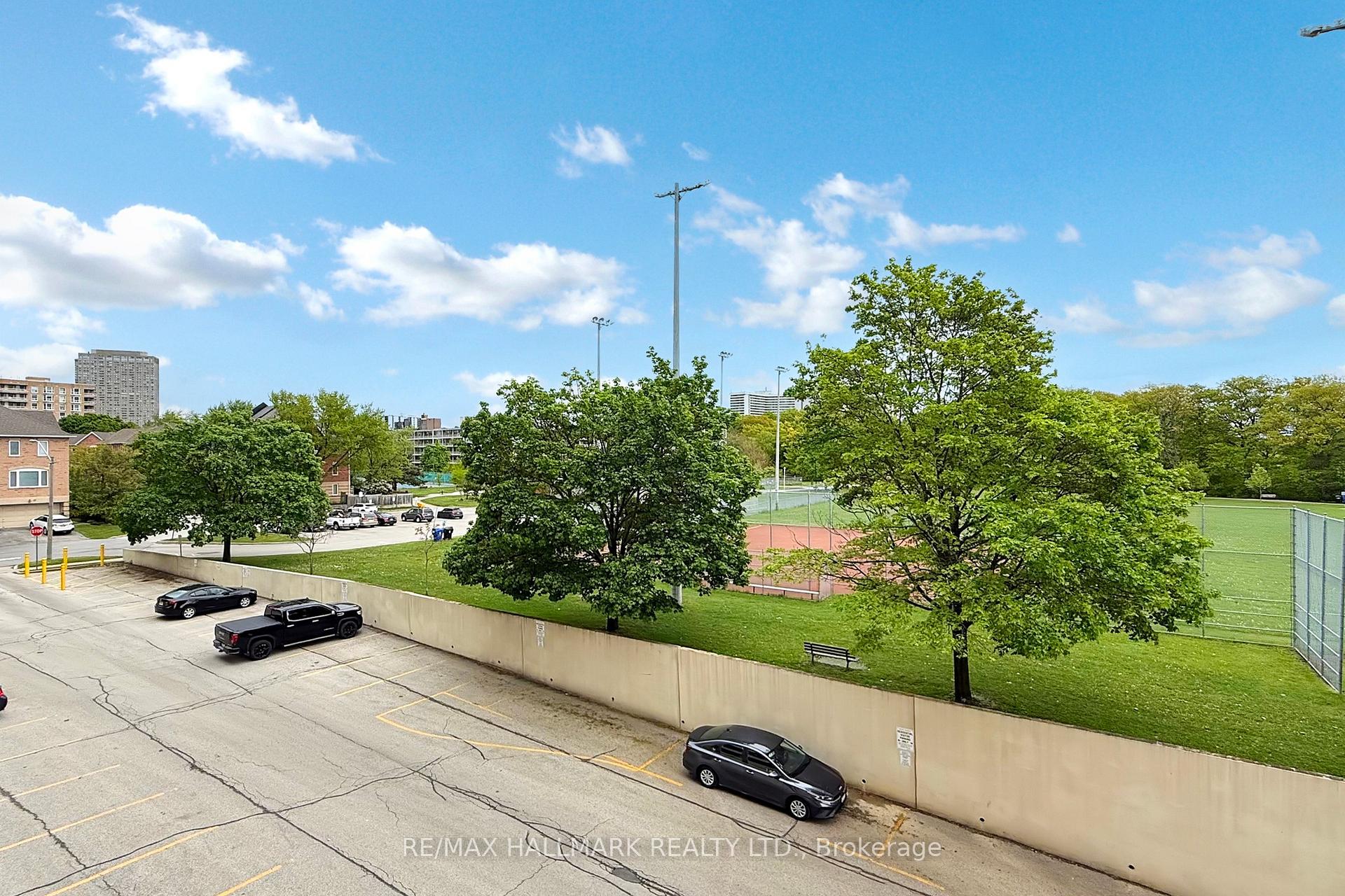 Photo 21 of Unit 219, 1 Leaside Park Drive, Toronto, Thorncliffe Park — HOMEH