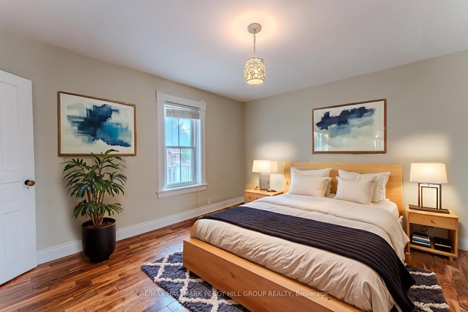 Photo 3 of 14 Cumberland Street, Barrie, Allandale Centre — HOMEH