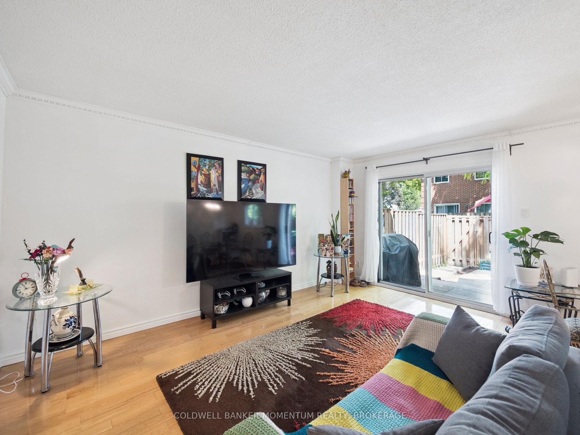 Photo 7 of 2 Bowman Way, Markham, Aileen-Willowbrook — HOMEH