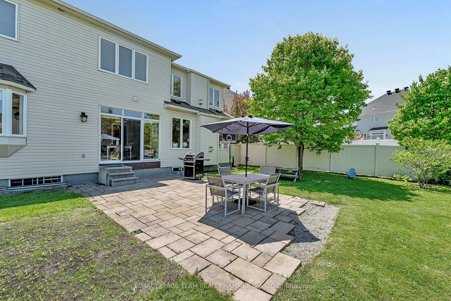 Photo 23 of 24 Tierney Drive, Ottawa, Barrhaven - Longfields — HOMEH