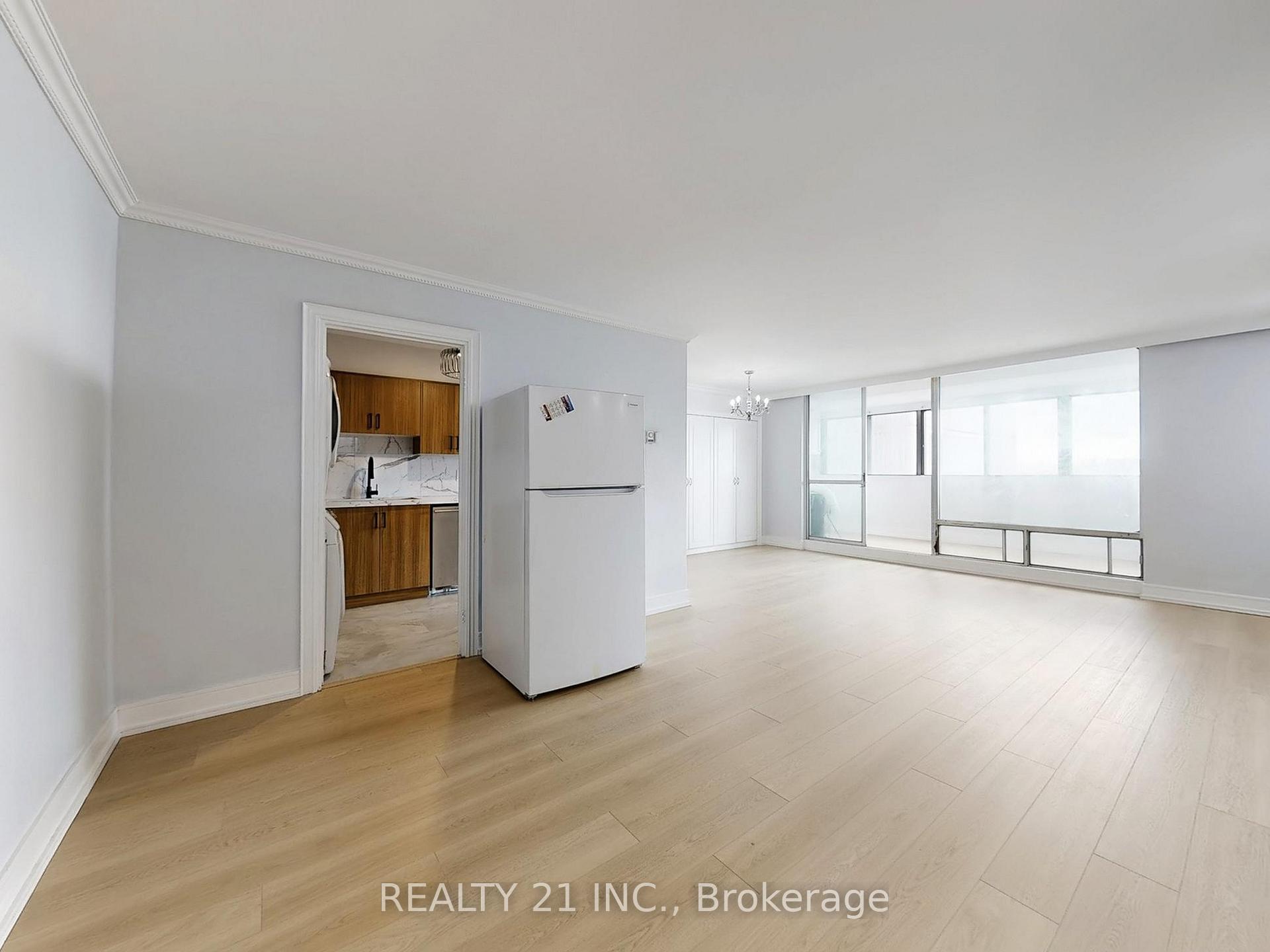 Photo 12 of Unit 2511, 5 Massey Square, Toronto, Crescent Town — HOMEH